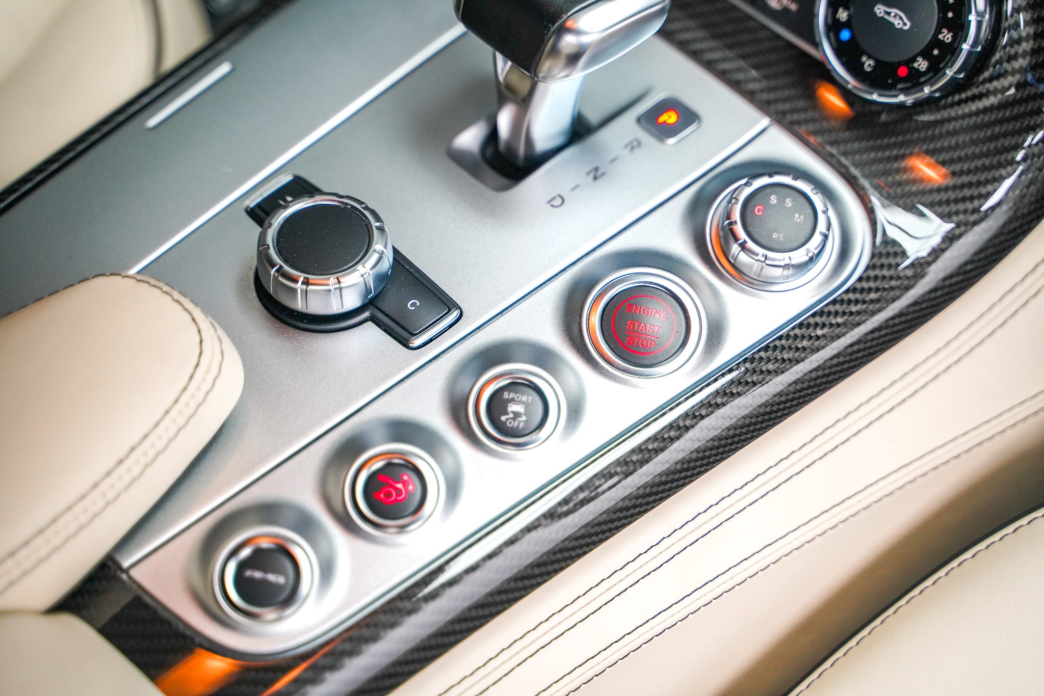 2010 Mercedes SLS AMG Gullwing
