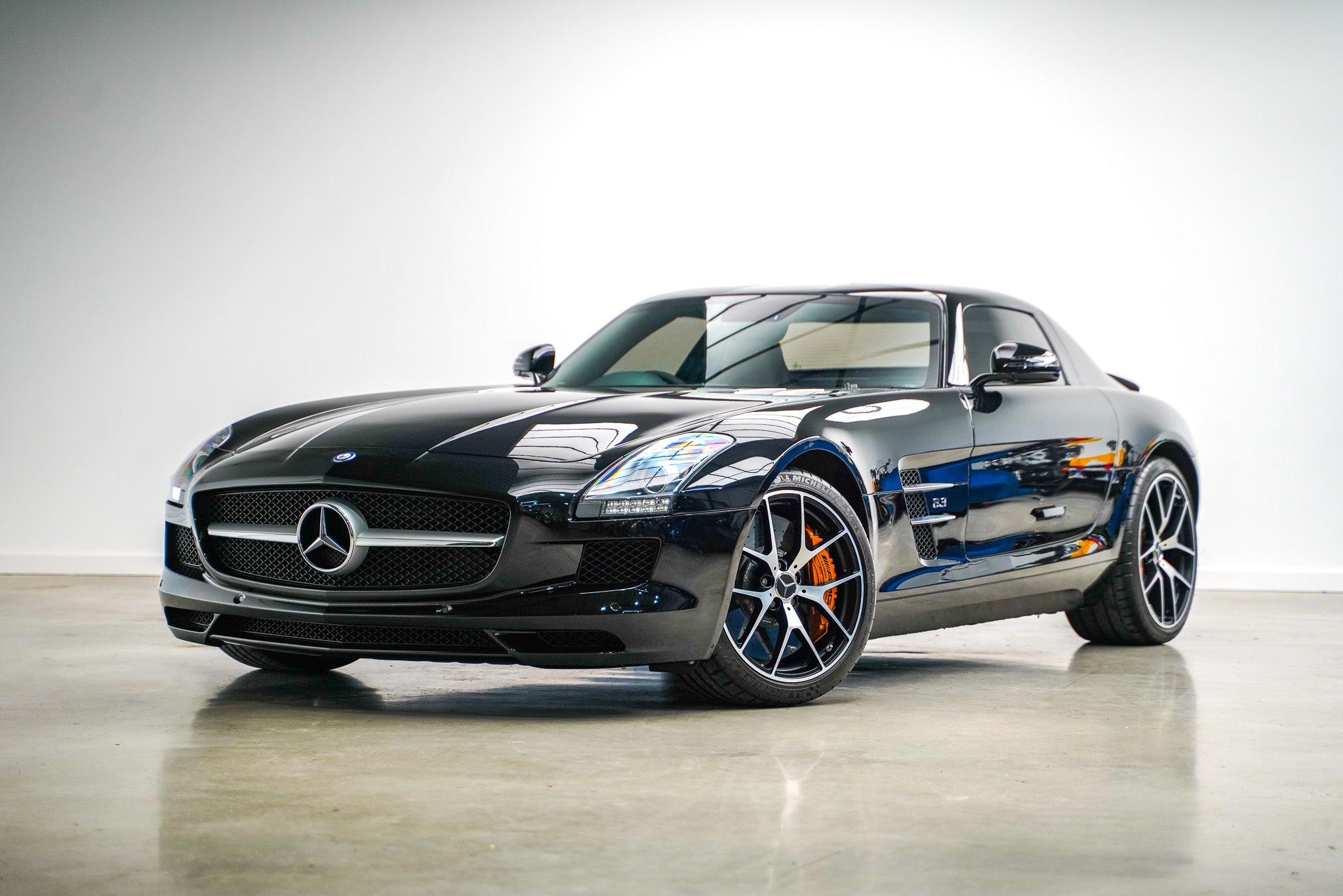 2010 Mercedes SLS AMG Gullwing