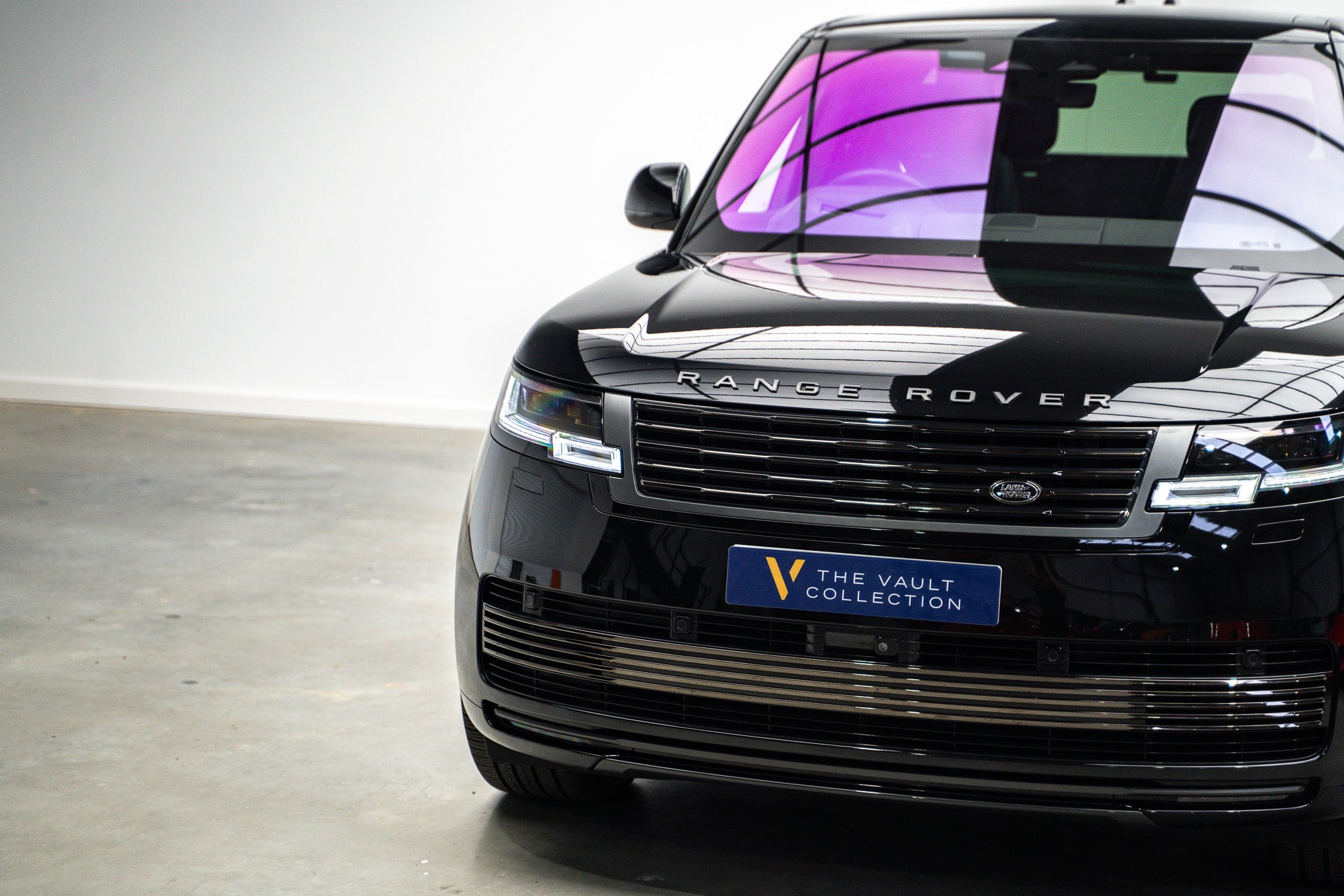2023 Range Rover P530 SV