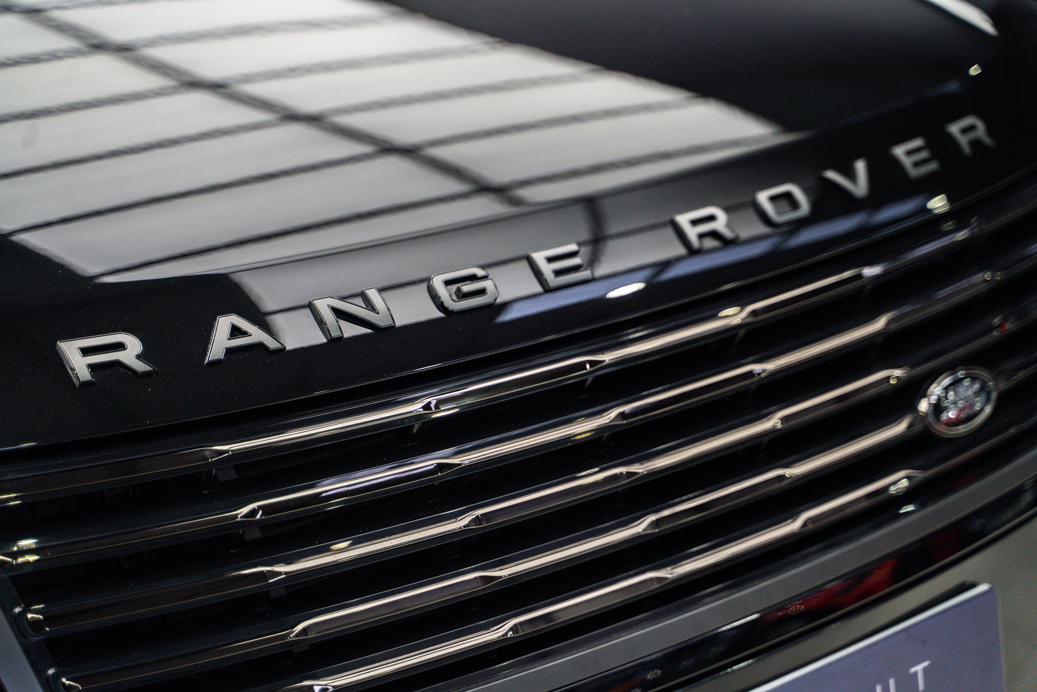 2023 Range Rover P530 SV
