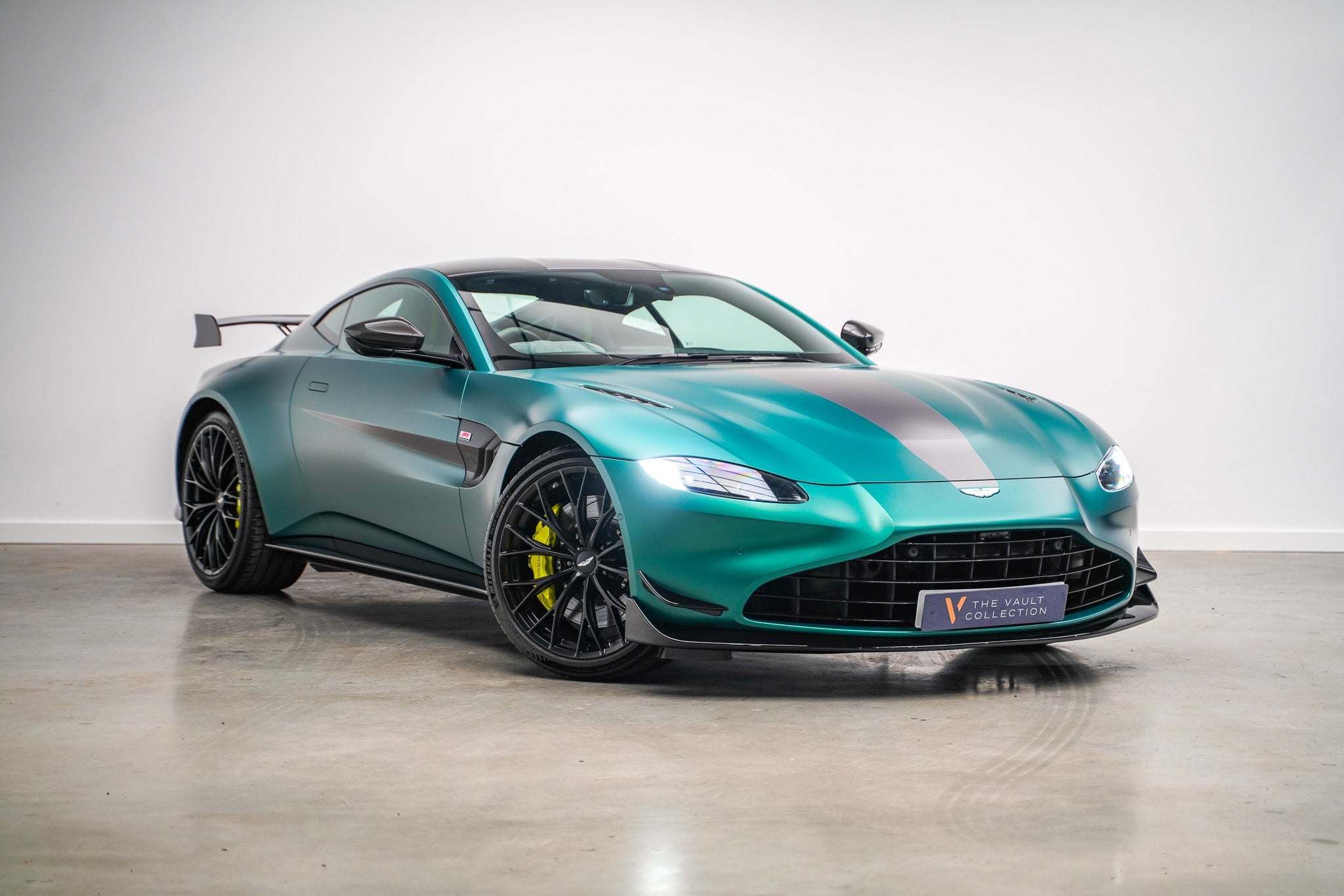2021 Aston Martin V8 Vantage F1 Edition