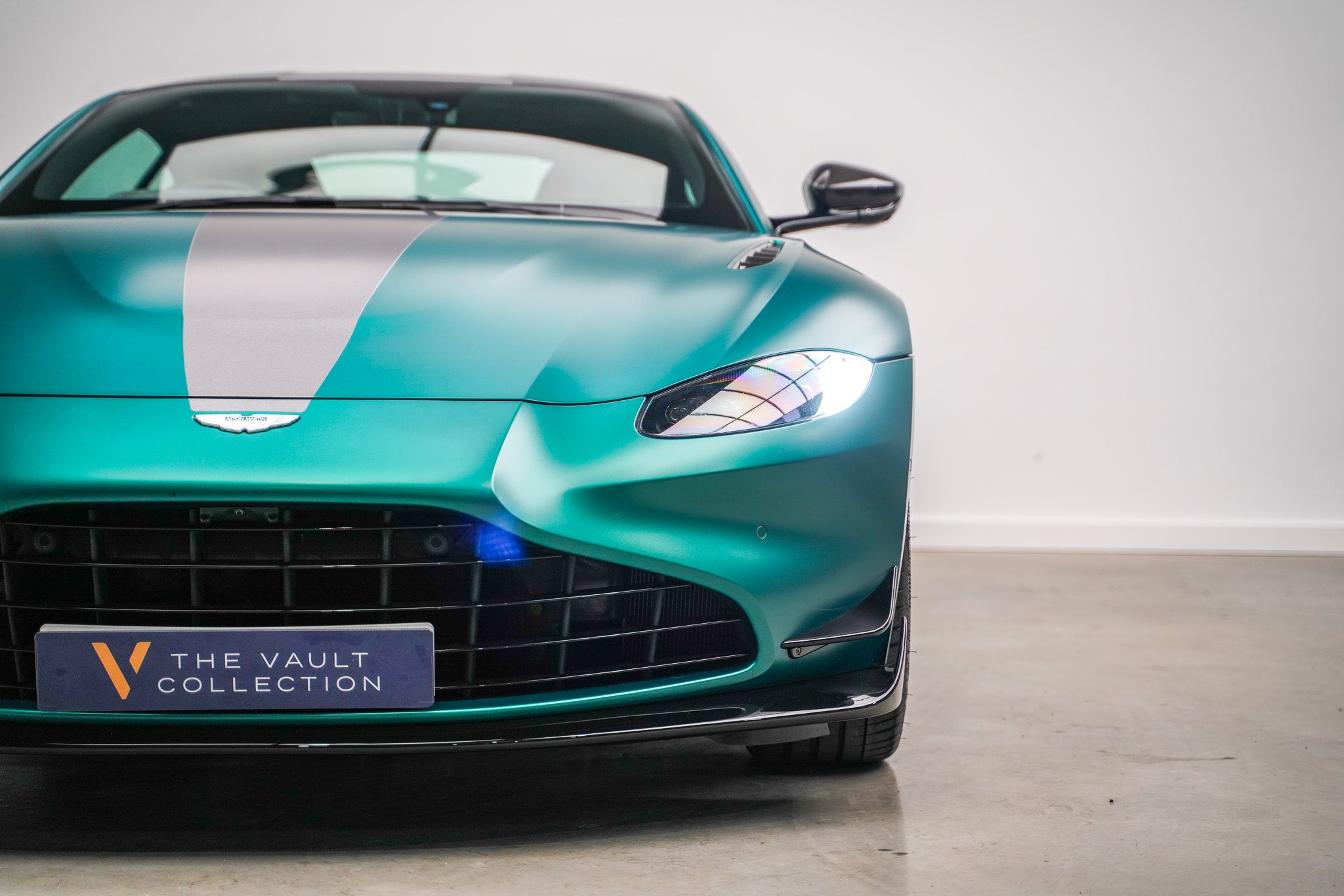 2021 Aston Martin V8 Vantage F1 Edition