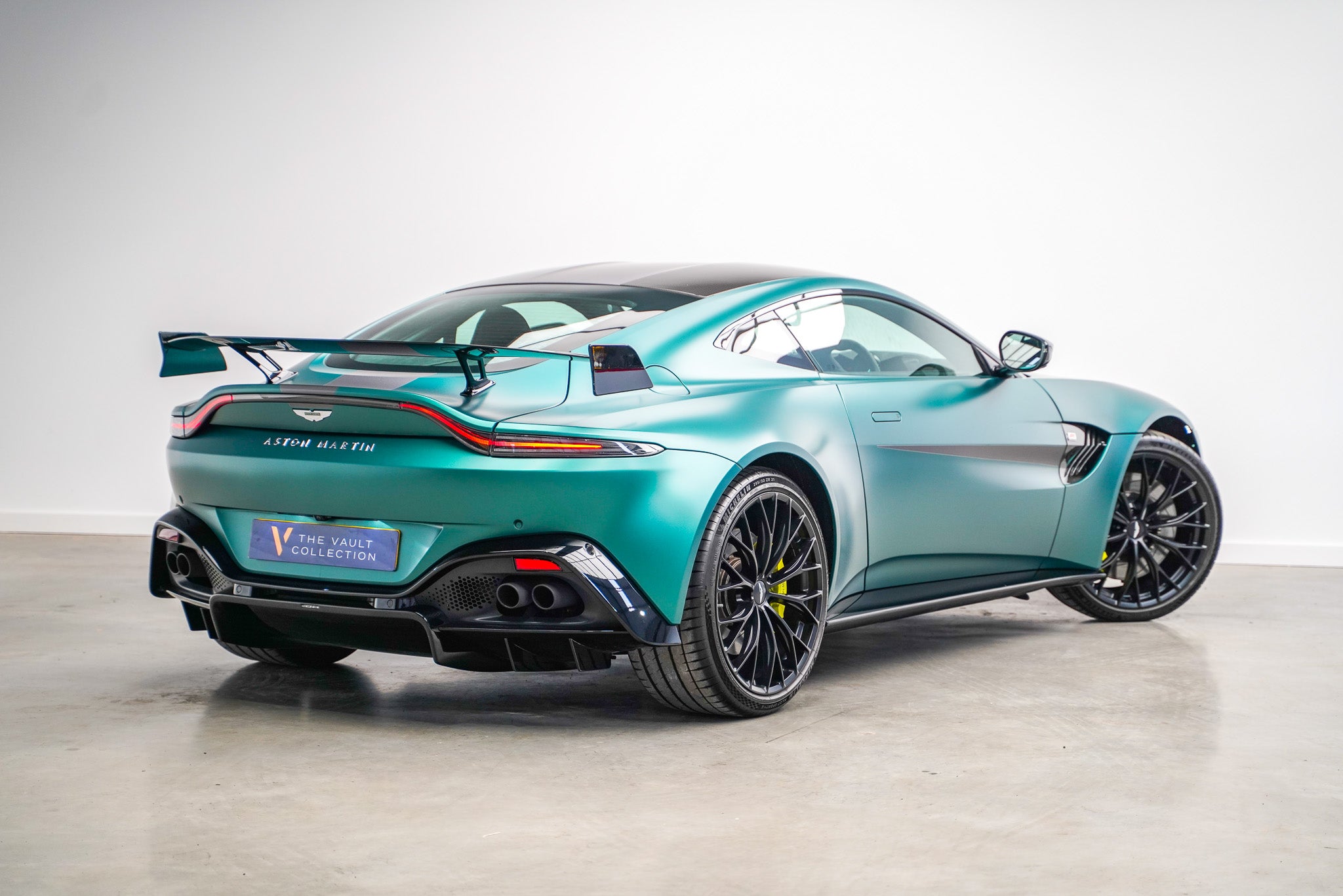 2021 Aston Martin V8 Vantage F1 Edition