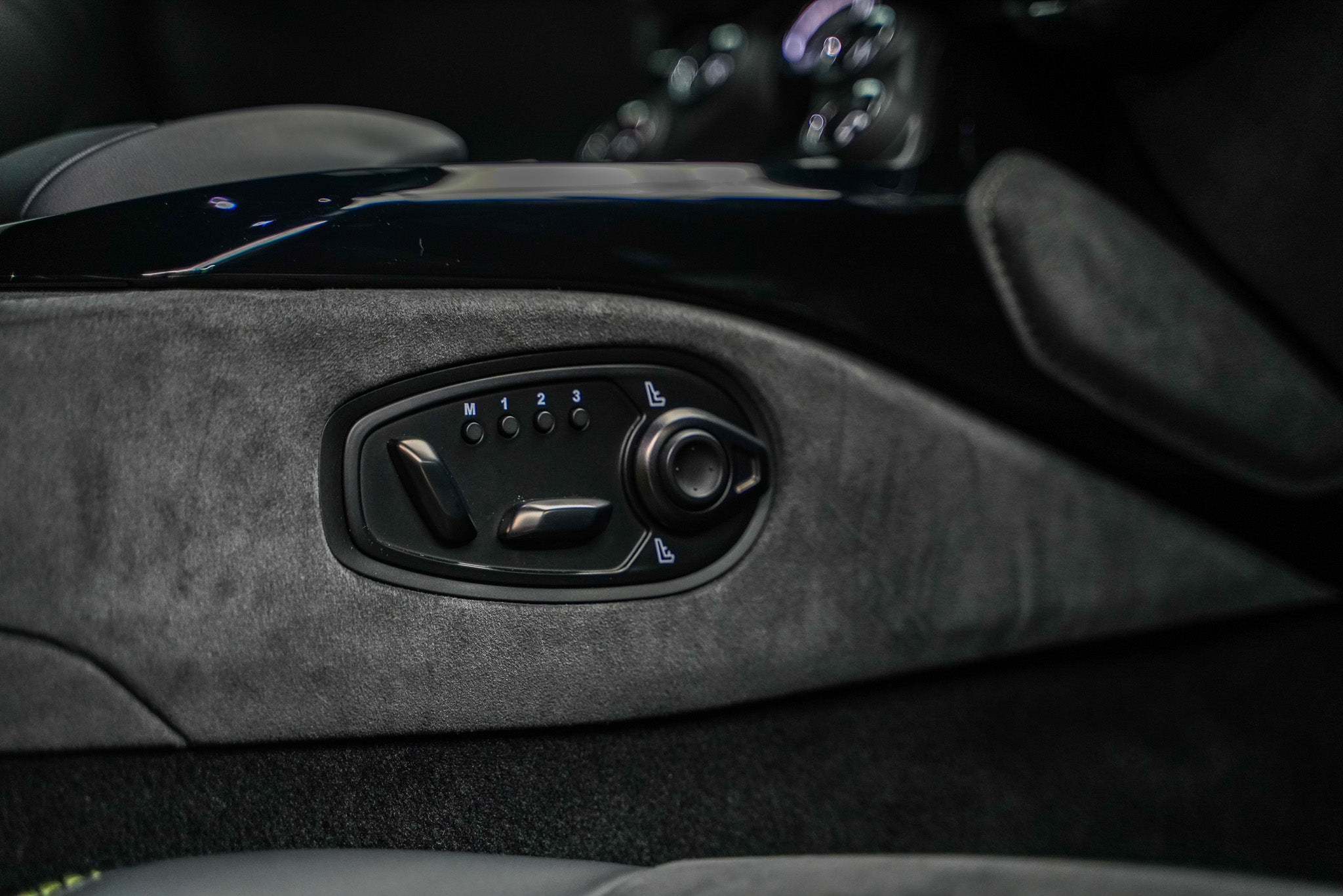 2021 Aston Martin V8 Vantage F1 Edition
