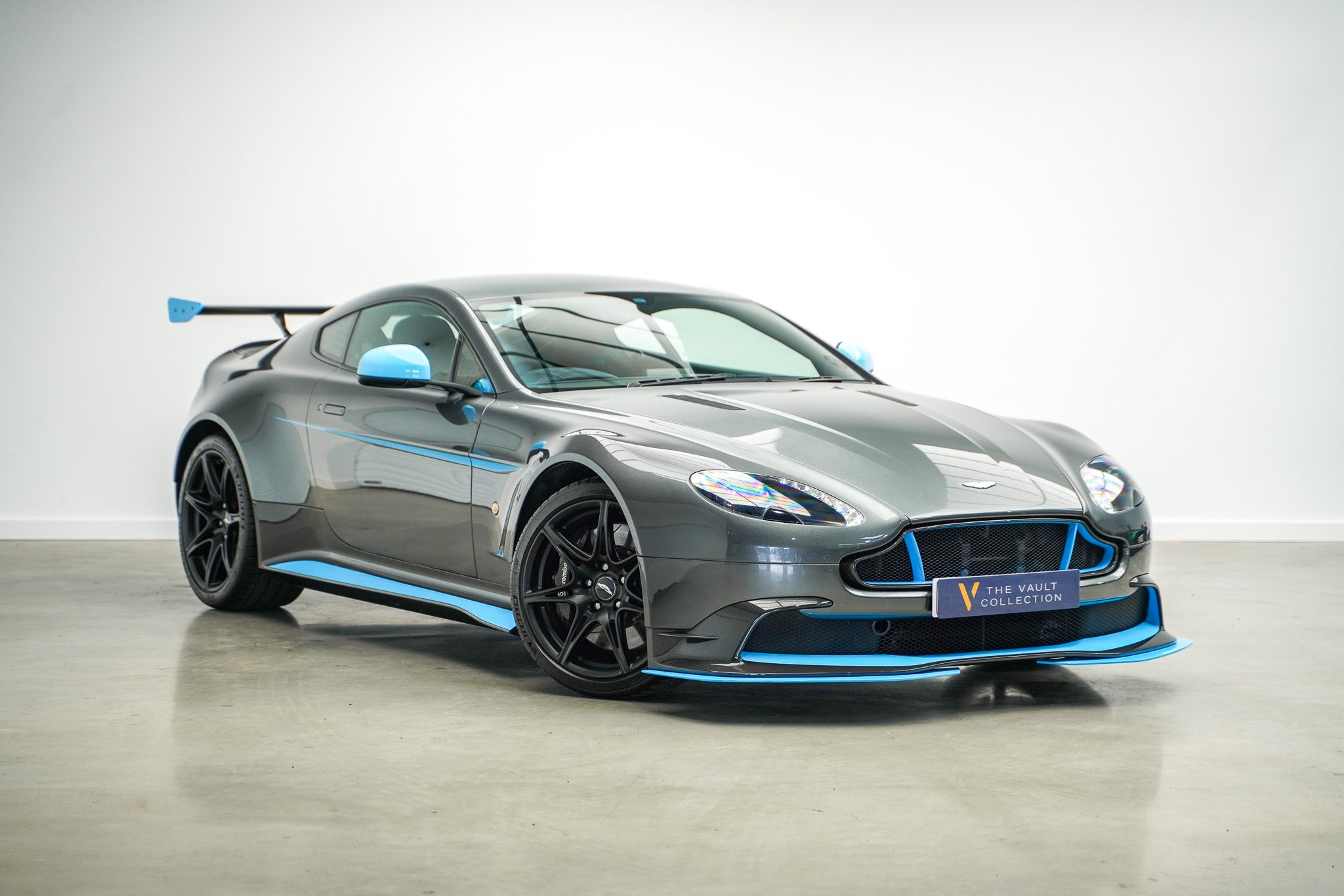 2017 Aston Martin GT8