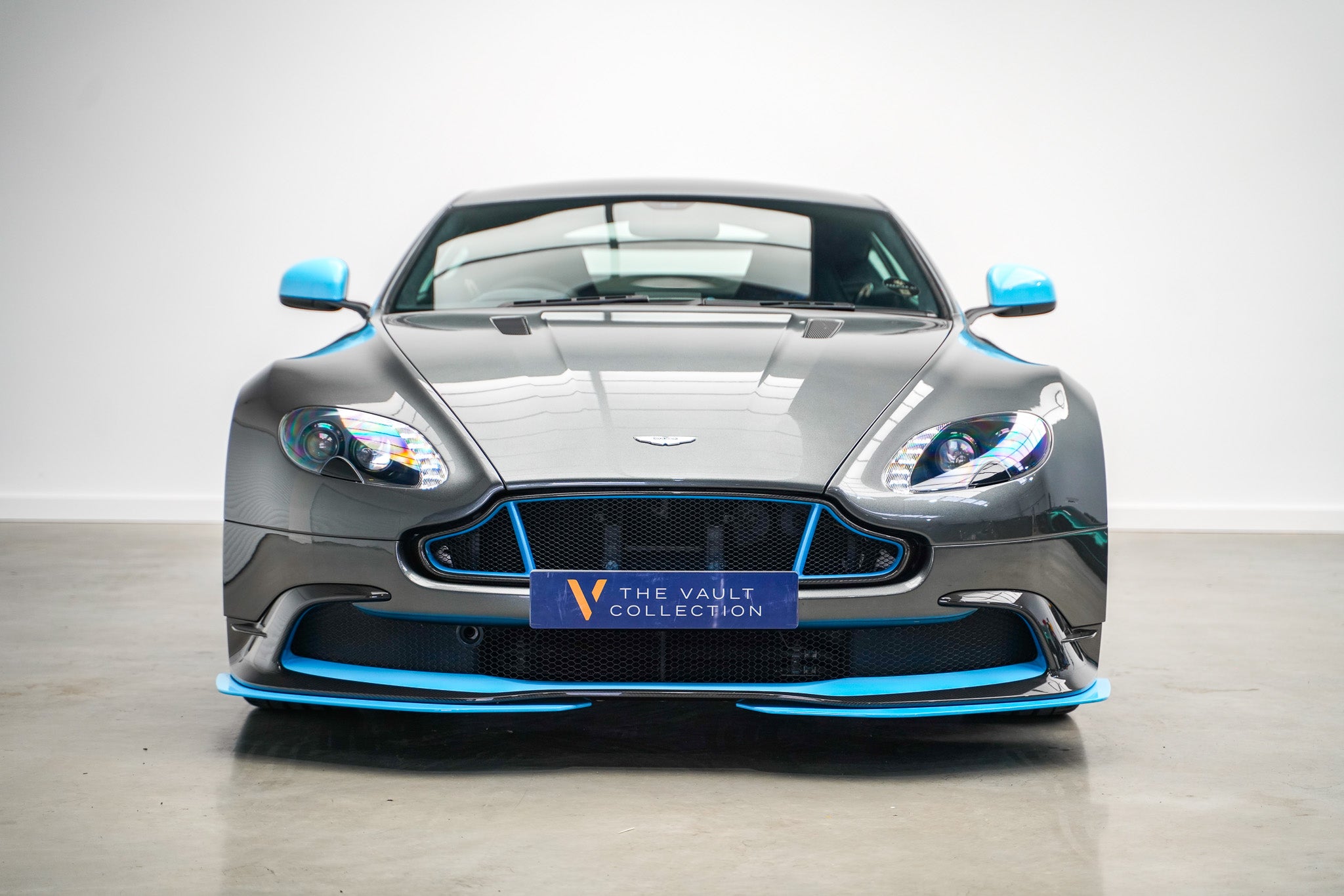 2017 Aston Martin GT8