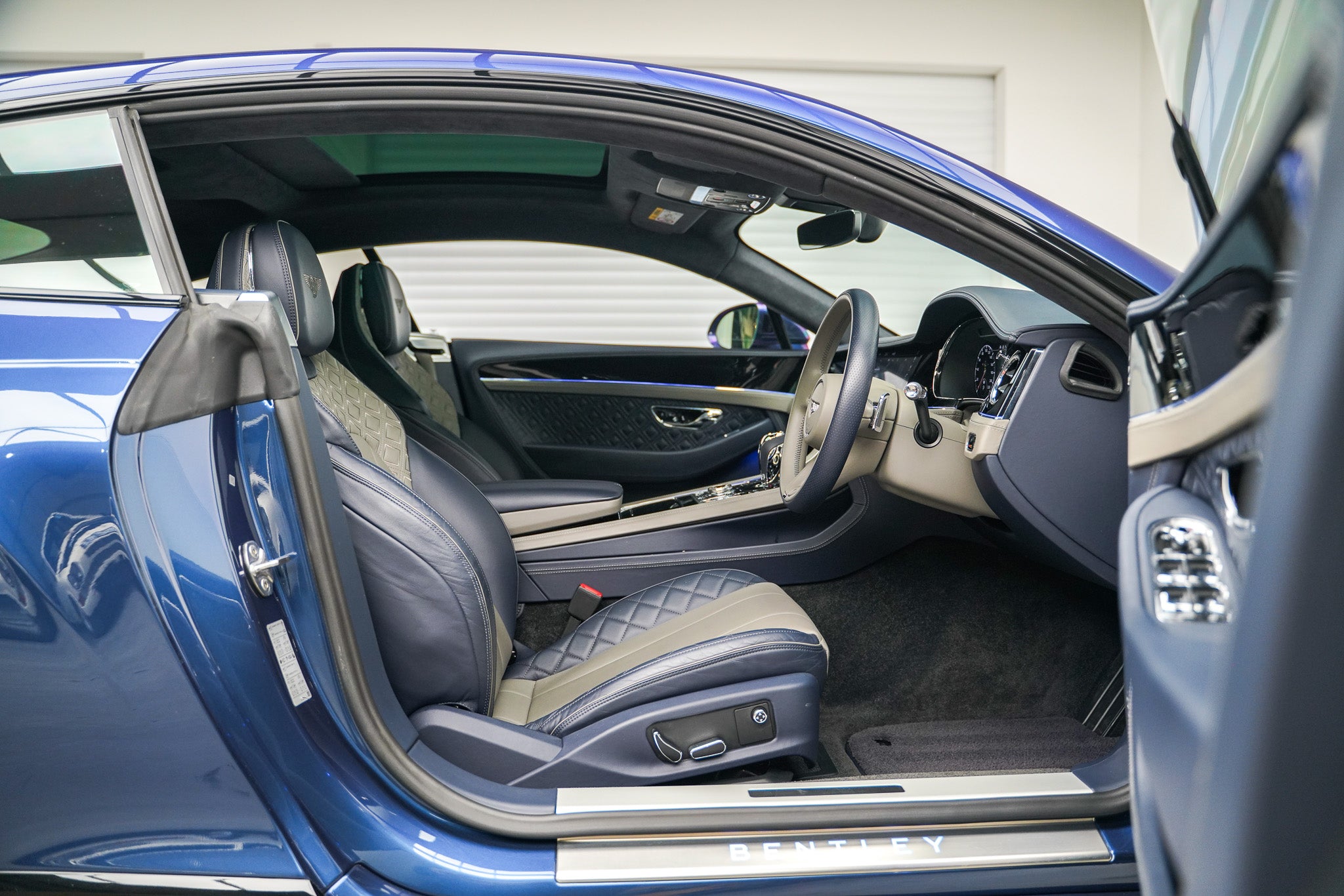 2022 Bentley Continental GT V8