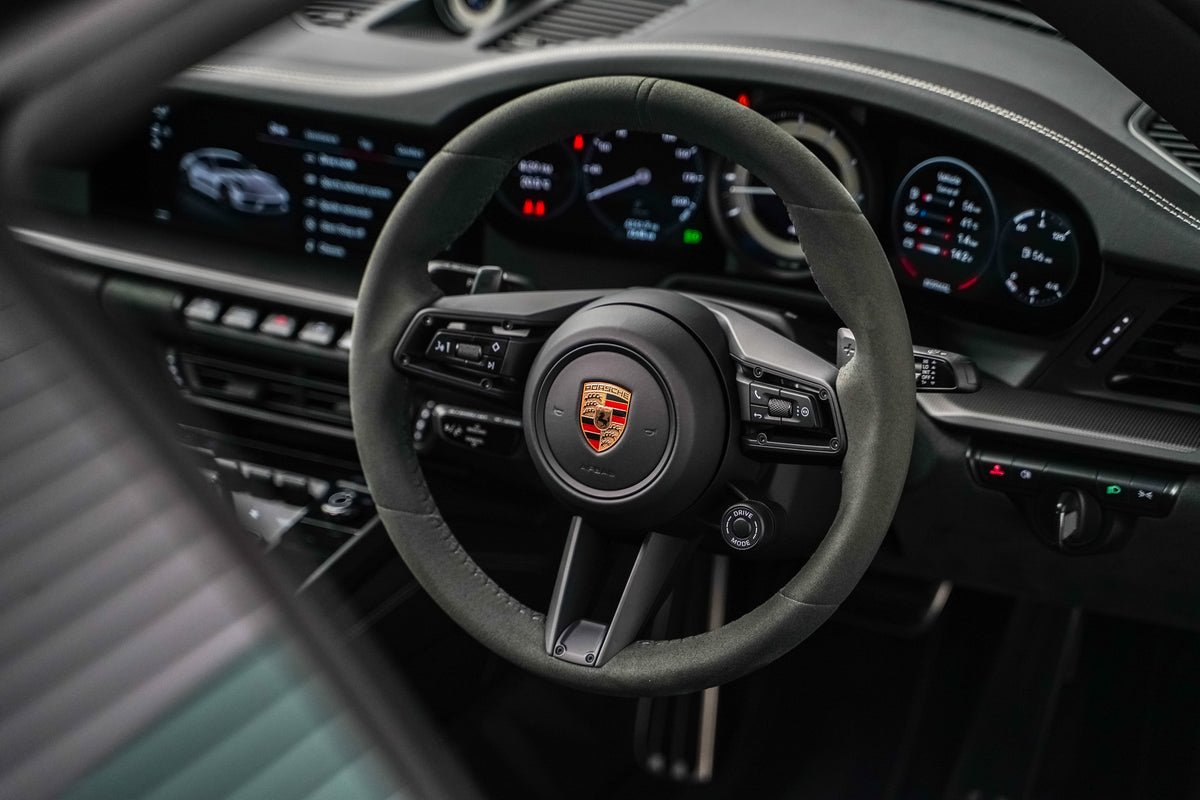 2023 Porsche 992 Carrera 4 GTS