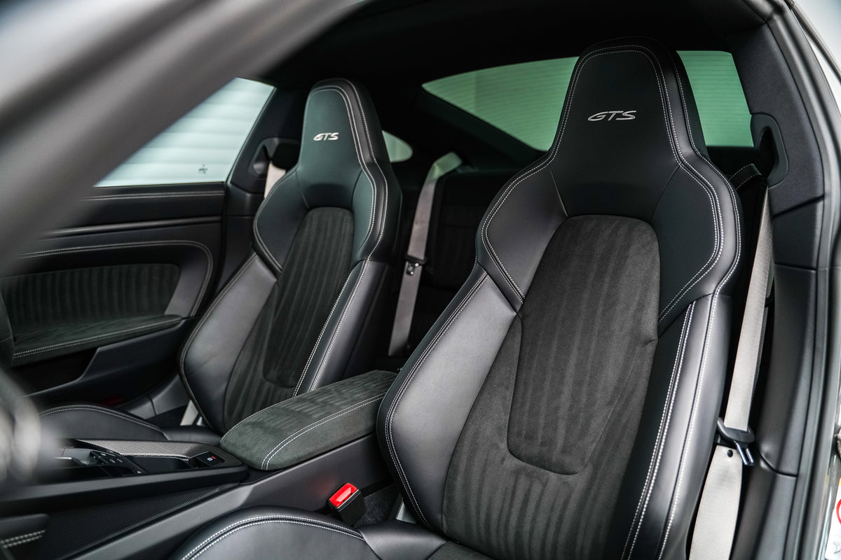 2023 Porsche 992 Carrera 4 GTS