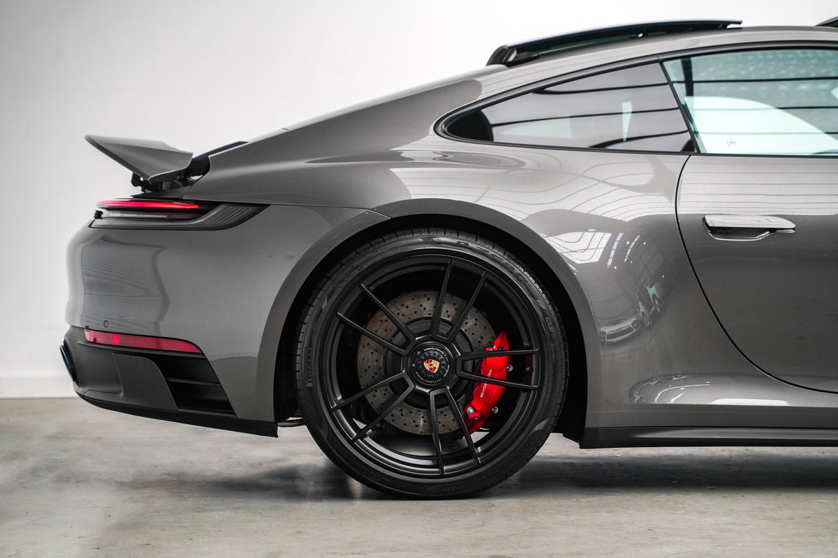 2023 Porsche 992 Carrera 4 GTS