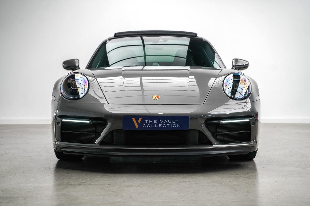 2023 Porsche 992 Carrera 4 GTS