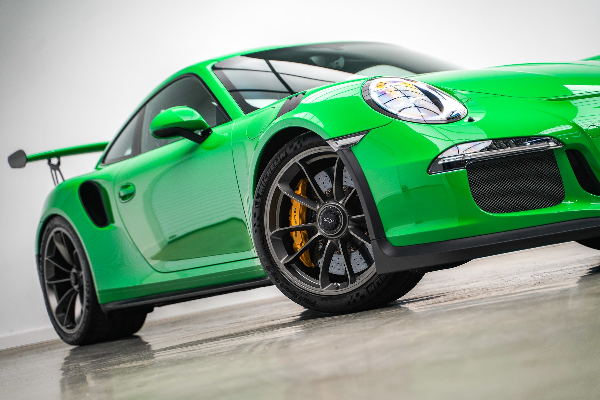 2016 Porsche 991.1 GT3 RS (Delivery Mileage)