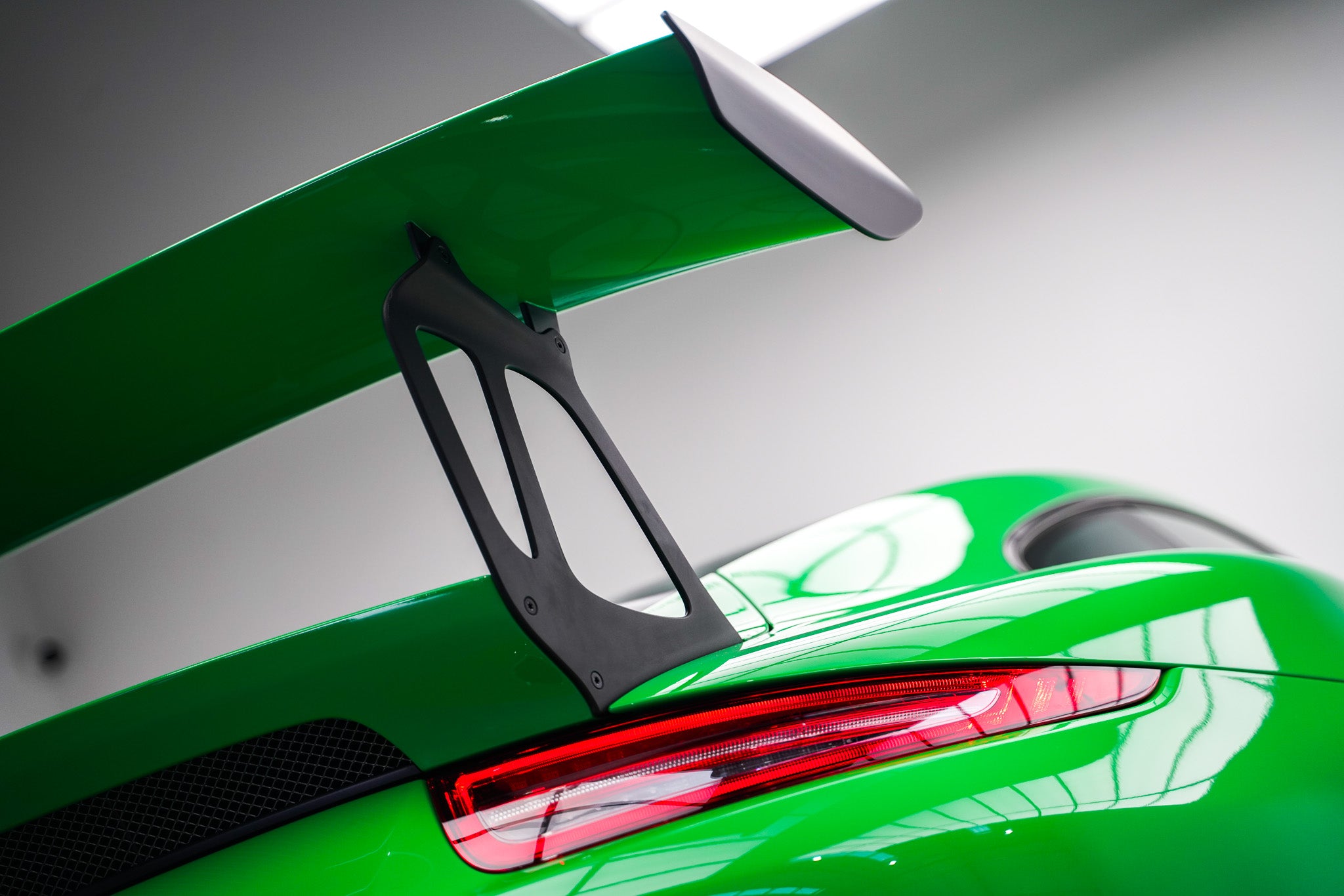 2016 Porsche 991.1 GT3 RS (Delivery Mileage)