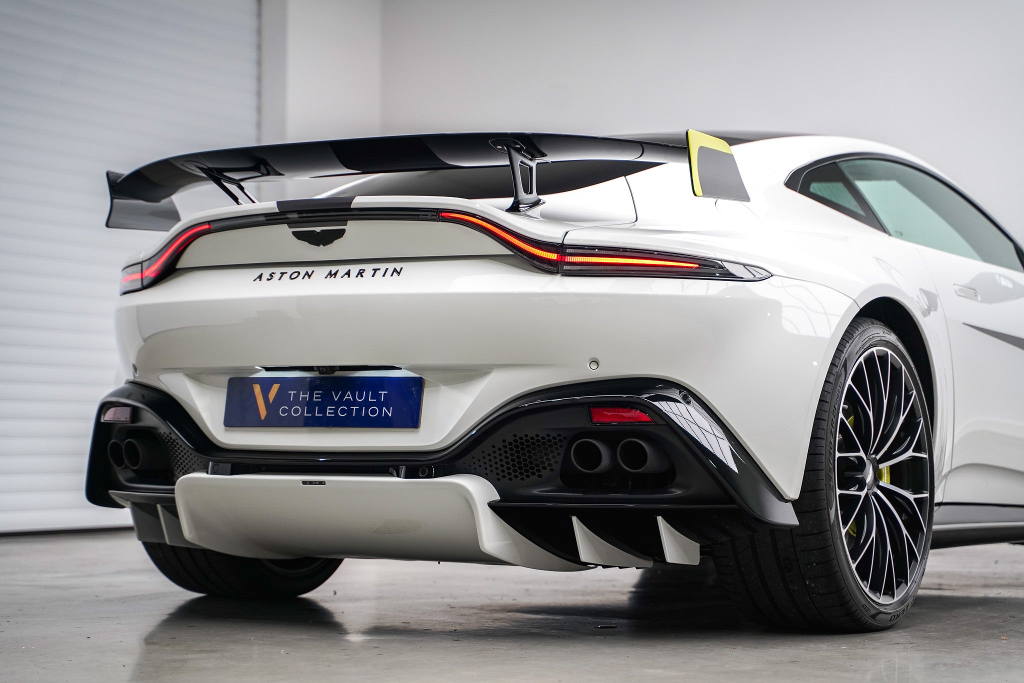 2022 Aston Martin V8 Vantage F1 Edition