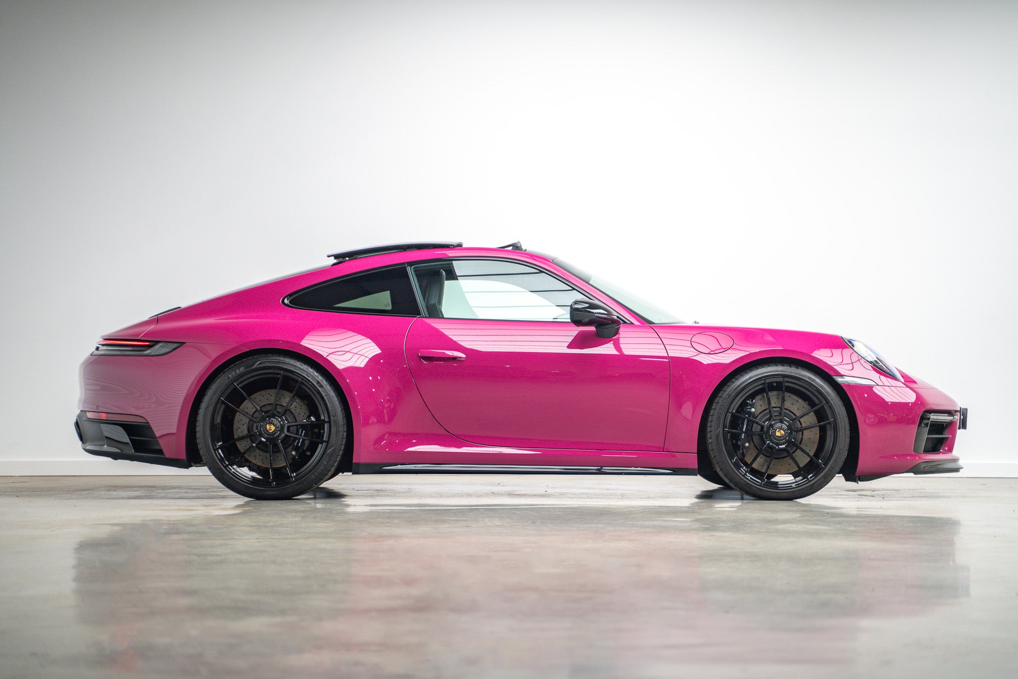 2023 Porsche 992 Carrera 4 GTS