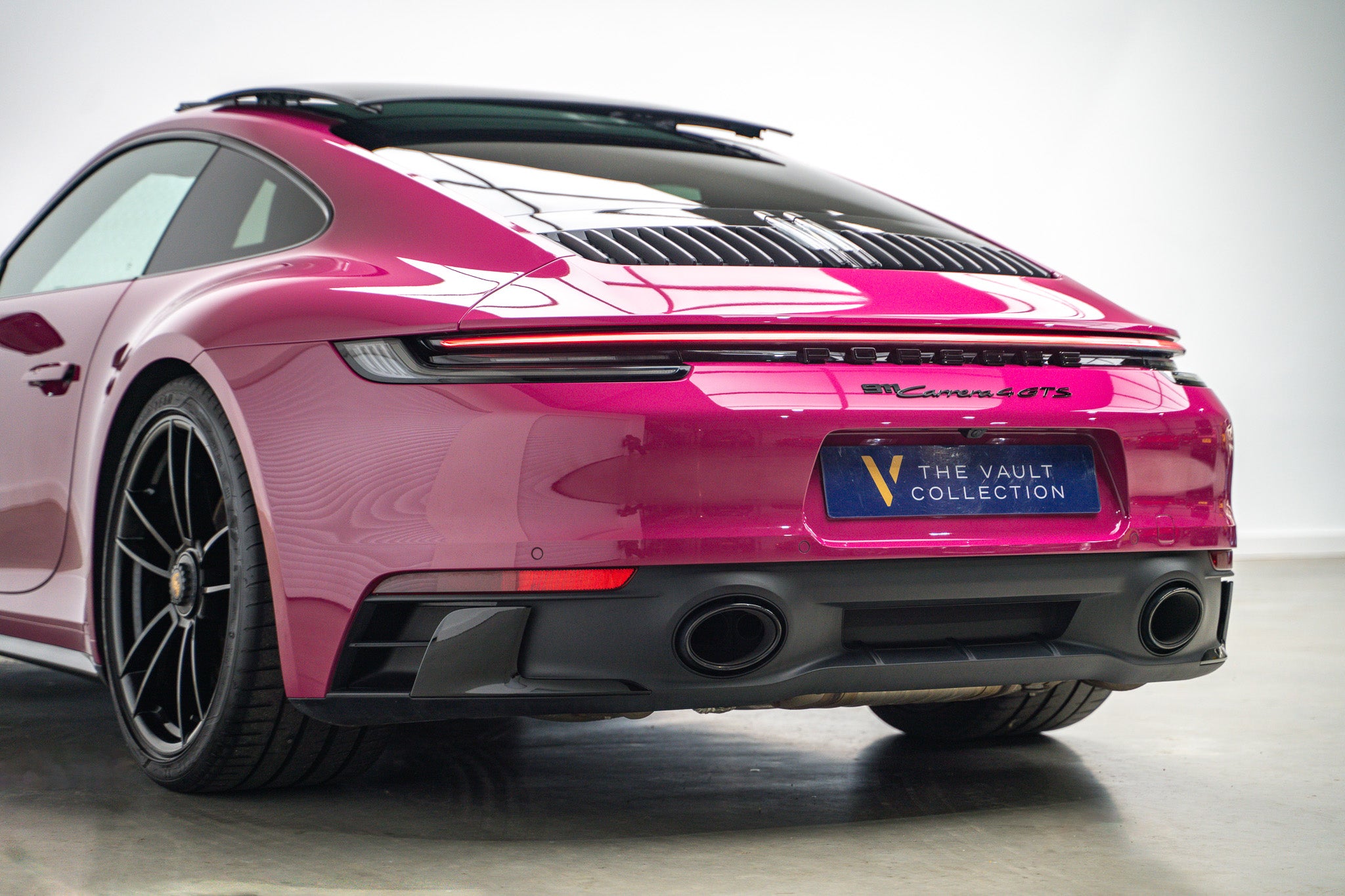 2023 Porsche 992 Carrera 4 GTS