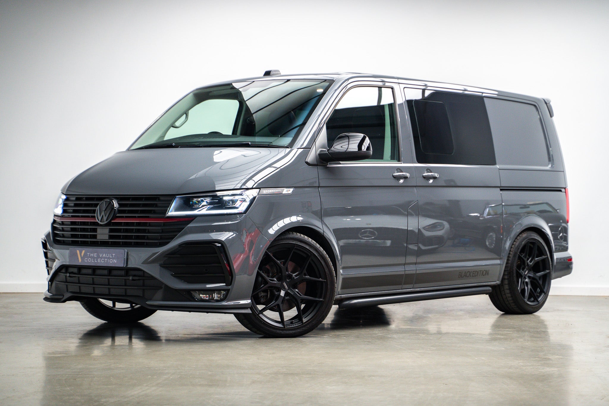 2024 Volkswagen Transporter Sportline Black Edition