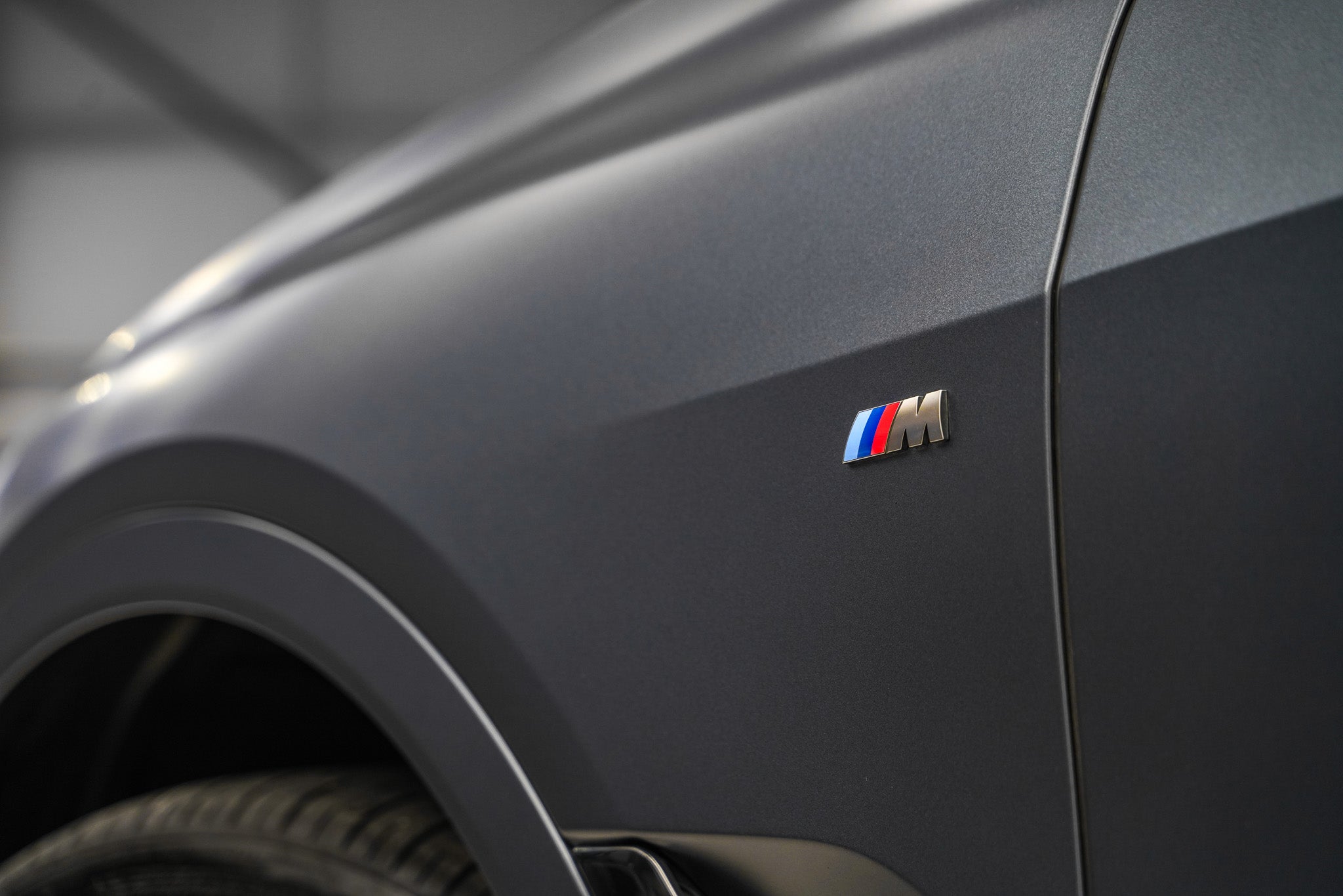 2020 BMW X7 M50i Dark Shadow Edition