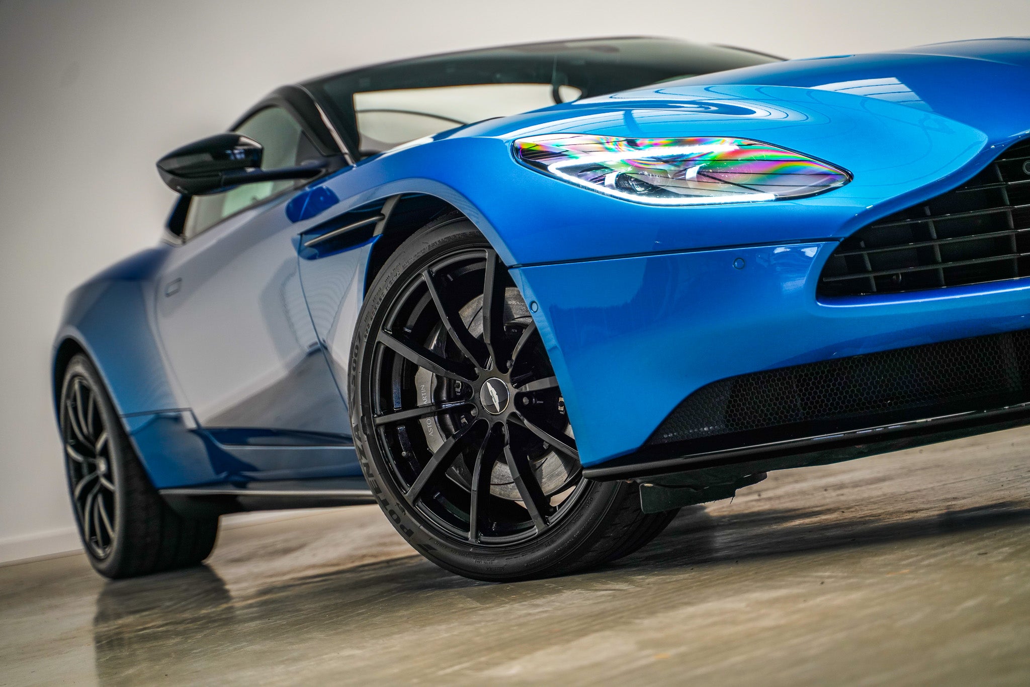 2019 Aston Martin DB11 AMR