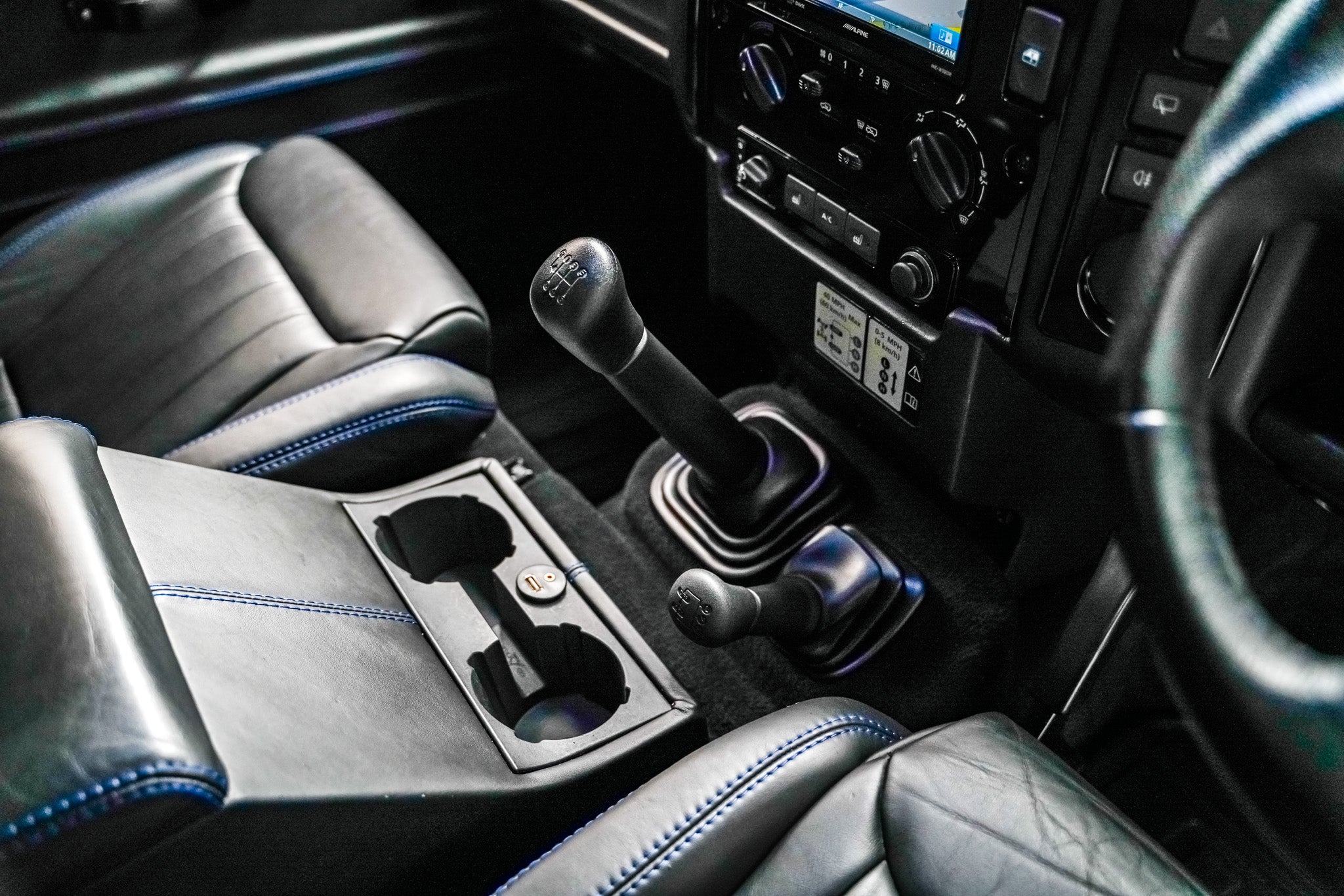 2015 "Urban Truck" Land Rover Defender 90 2.2 TDCi XS