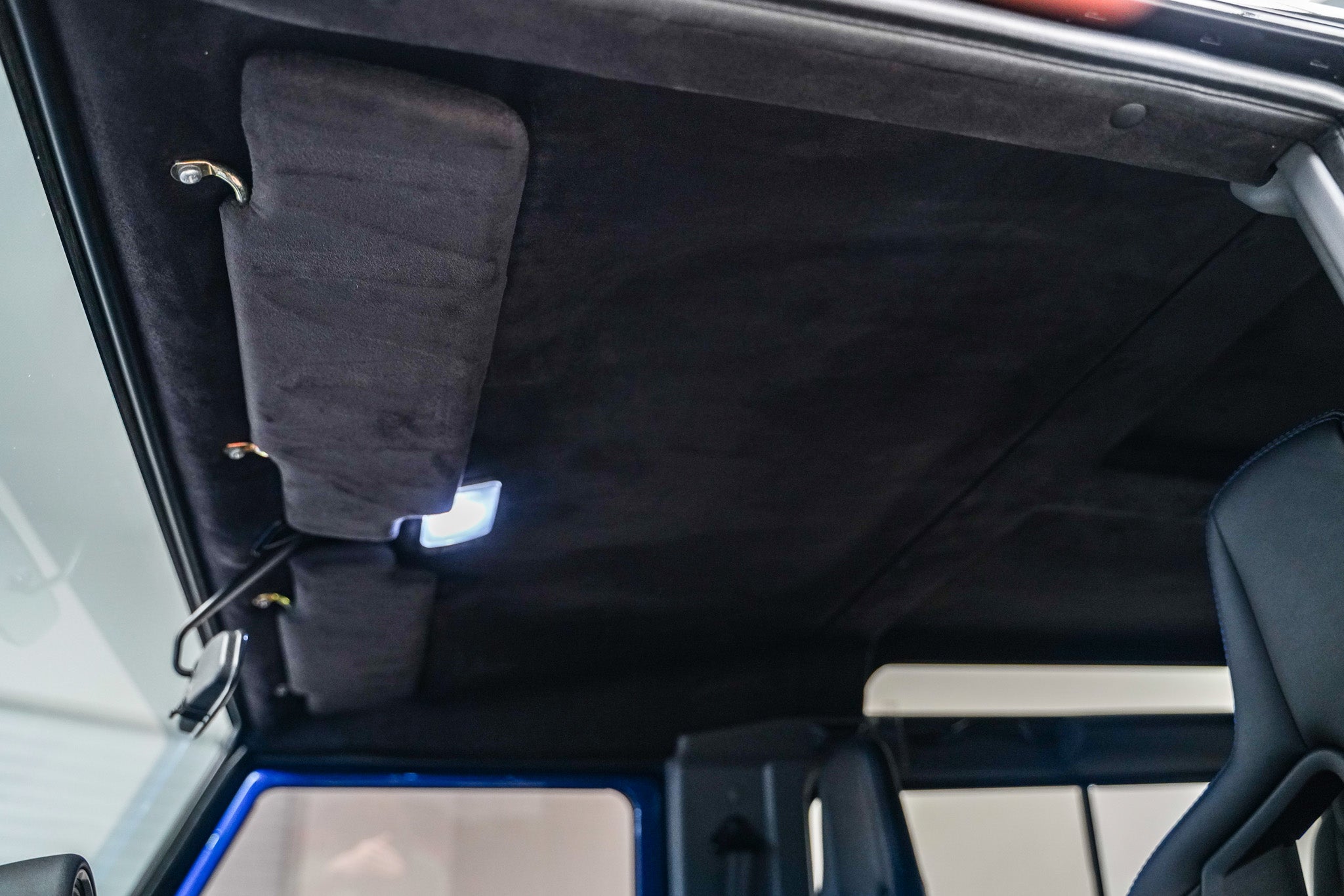 2015 "Urban Truck" Land Rover Defender 90 2.2 TDCi XS