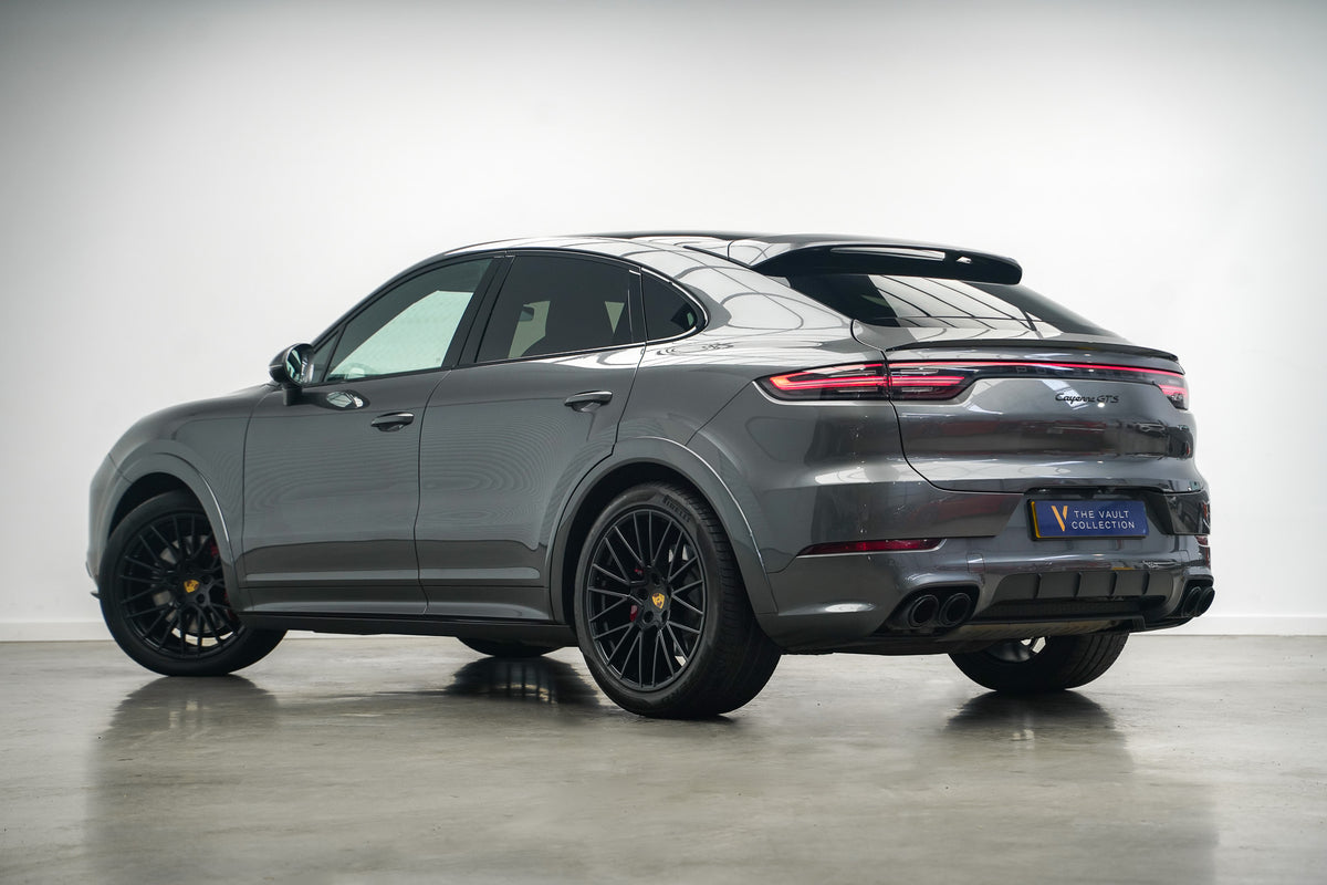 2022 Porsche Cayenne GTS