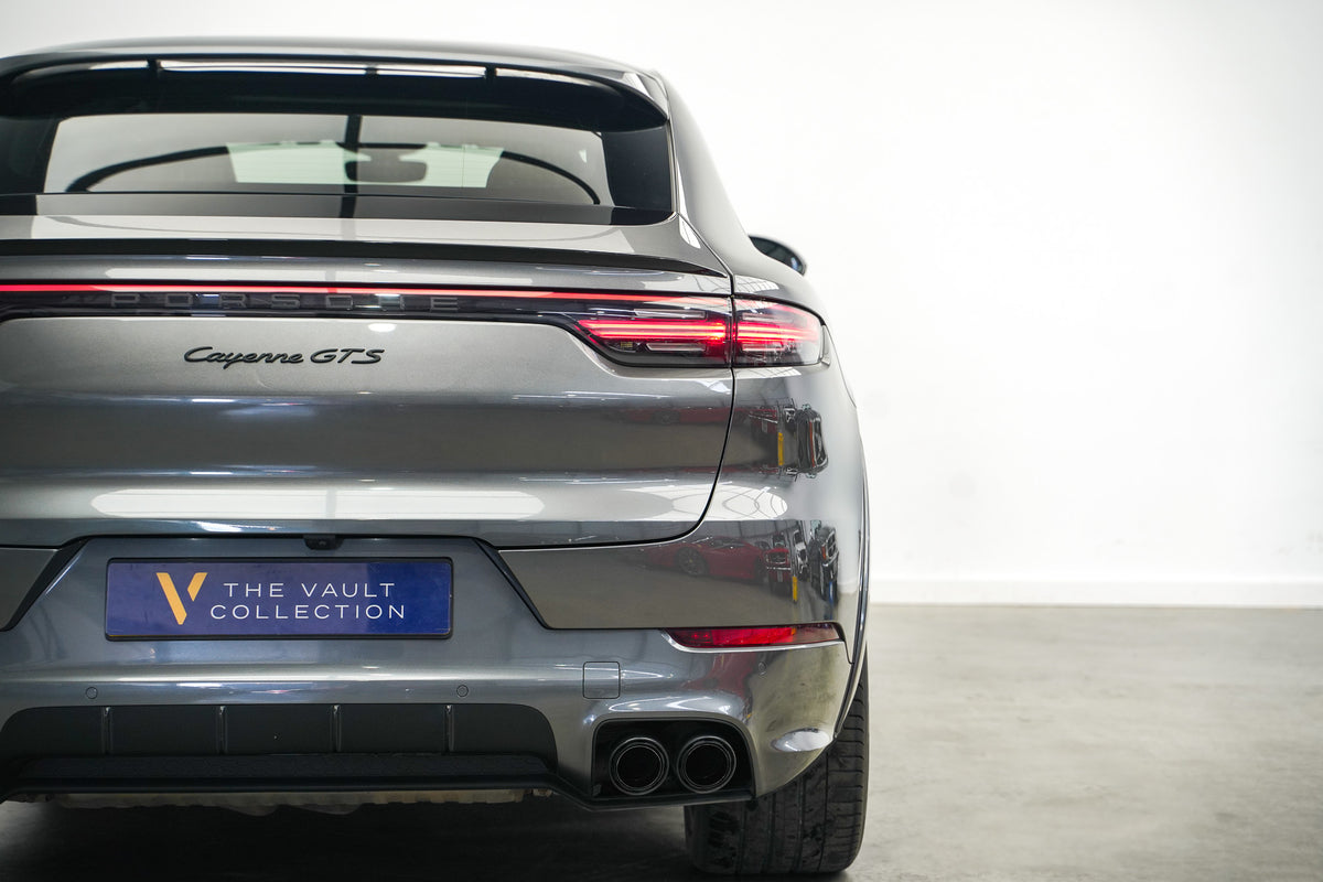 2022 Porsche Cayenne GTS