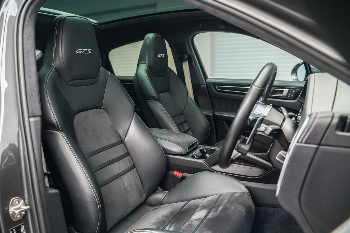 2022 Porsche Cayenne GTS