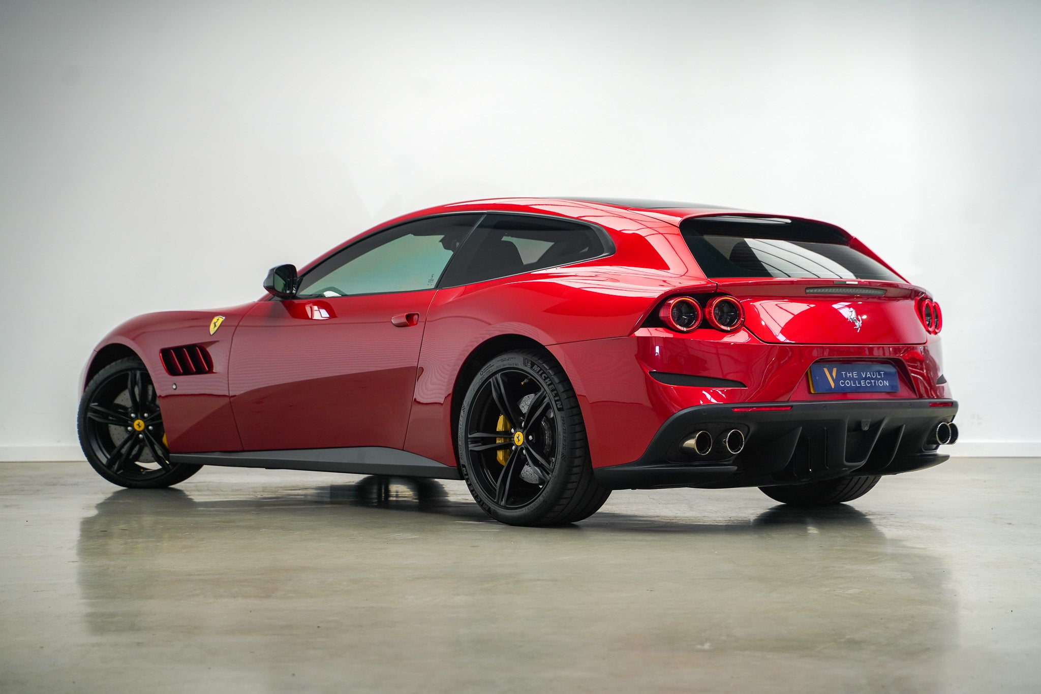 2017 Ferrari GTC4 Lusso V12