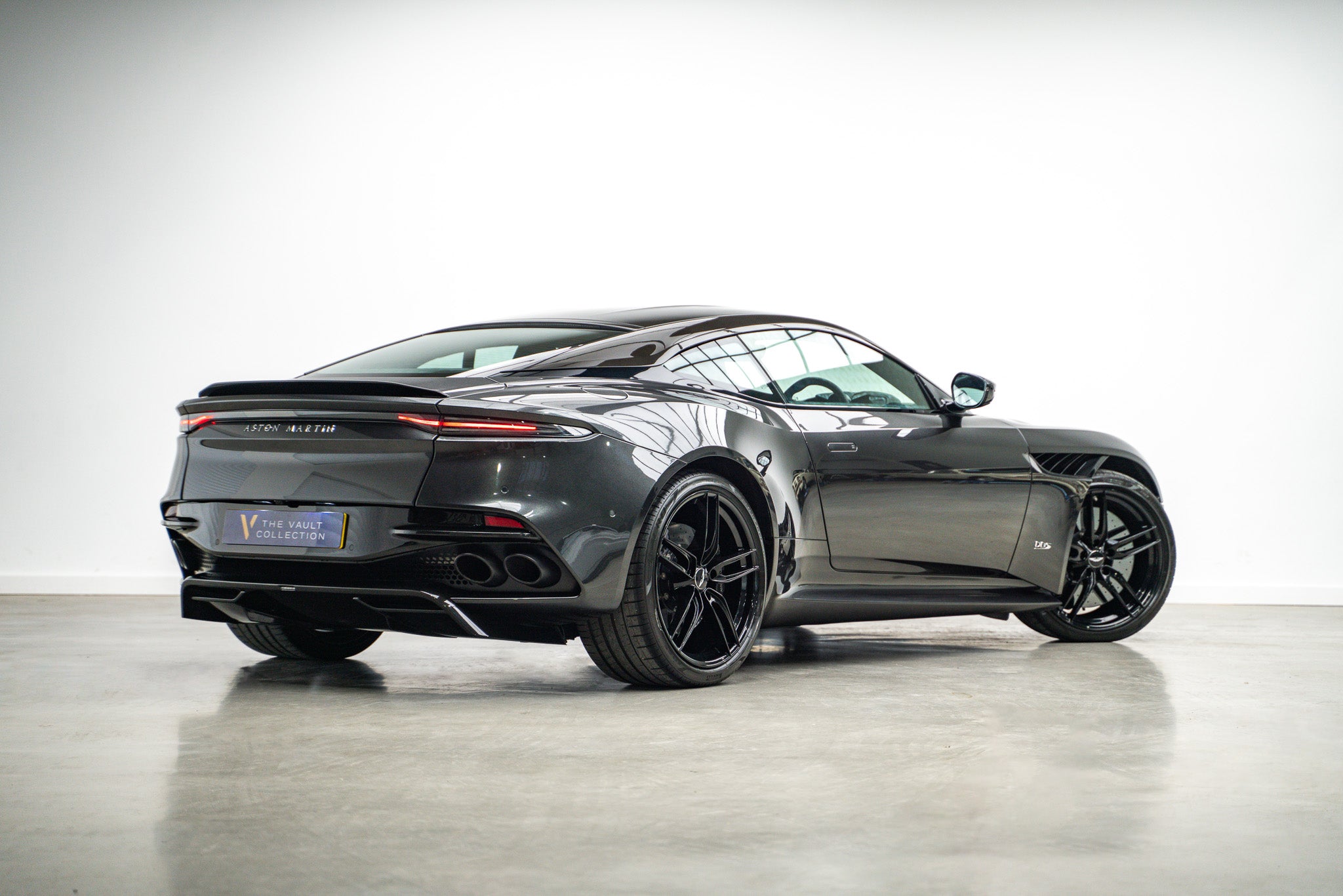 2018 Aston Martin DBS Superleggera