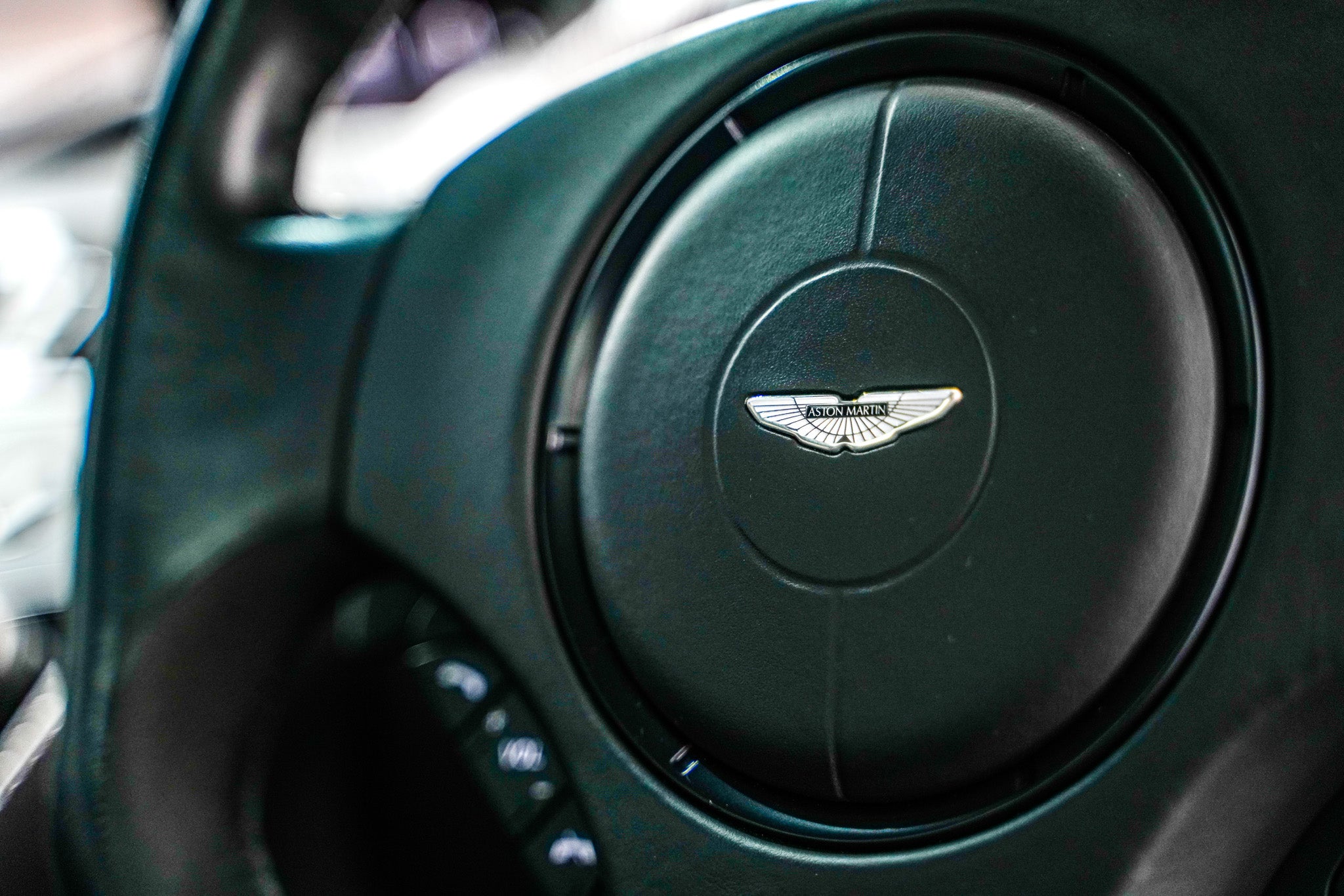 2017 Aston Martin V12 Vanquish S