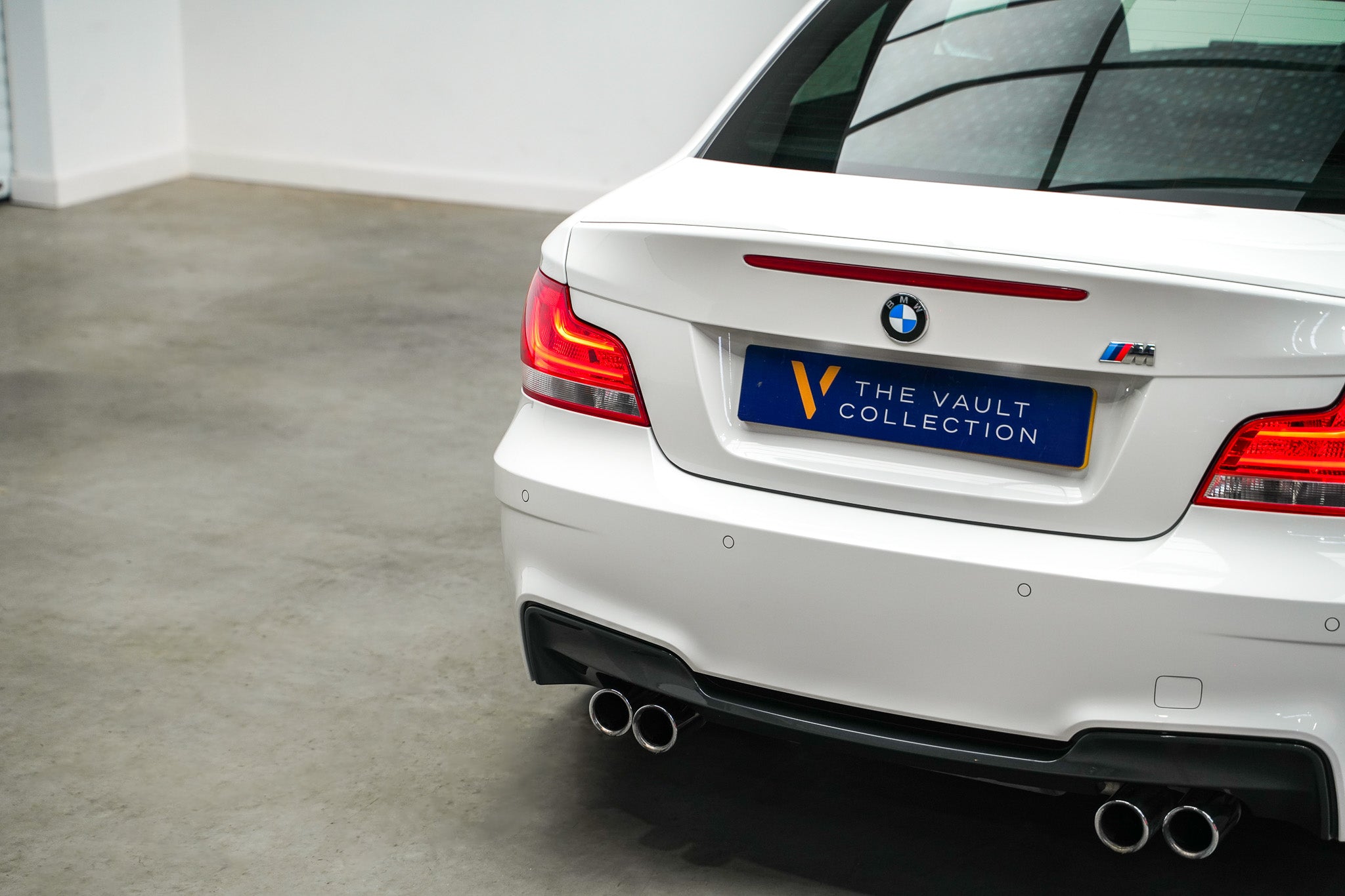 2011 BMW 1M