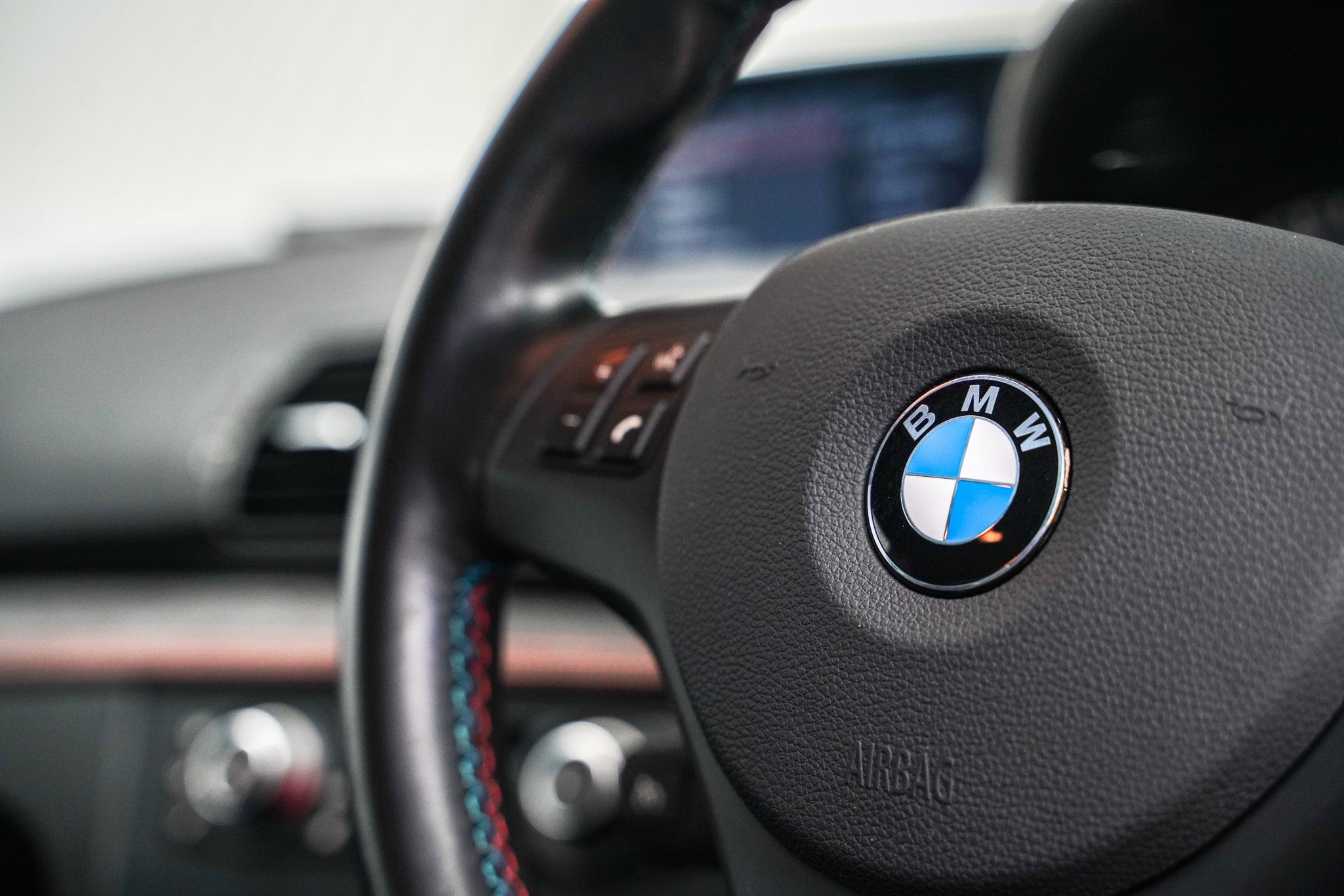 2011 BMW 1M