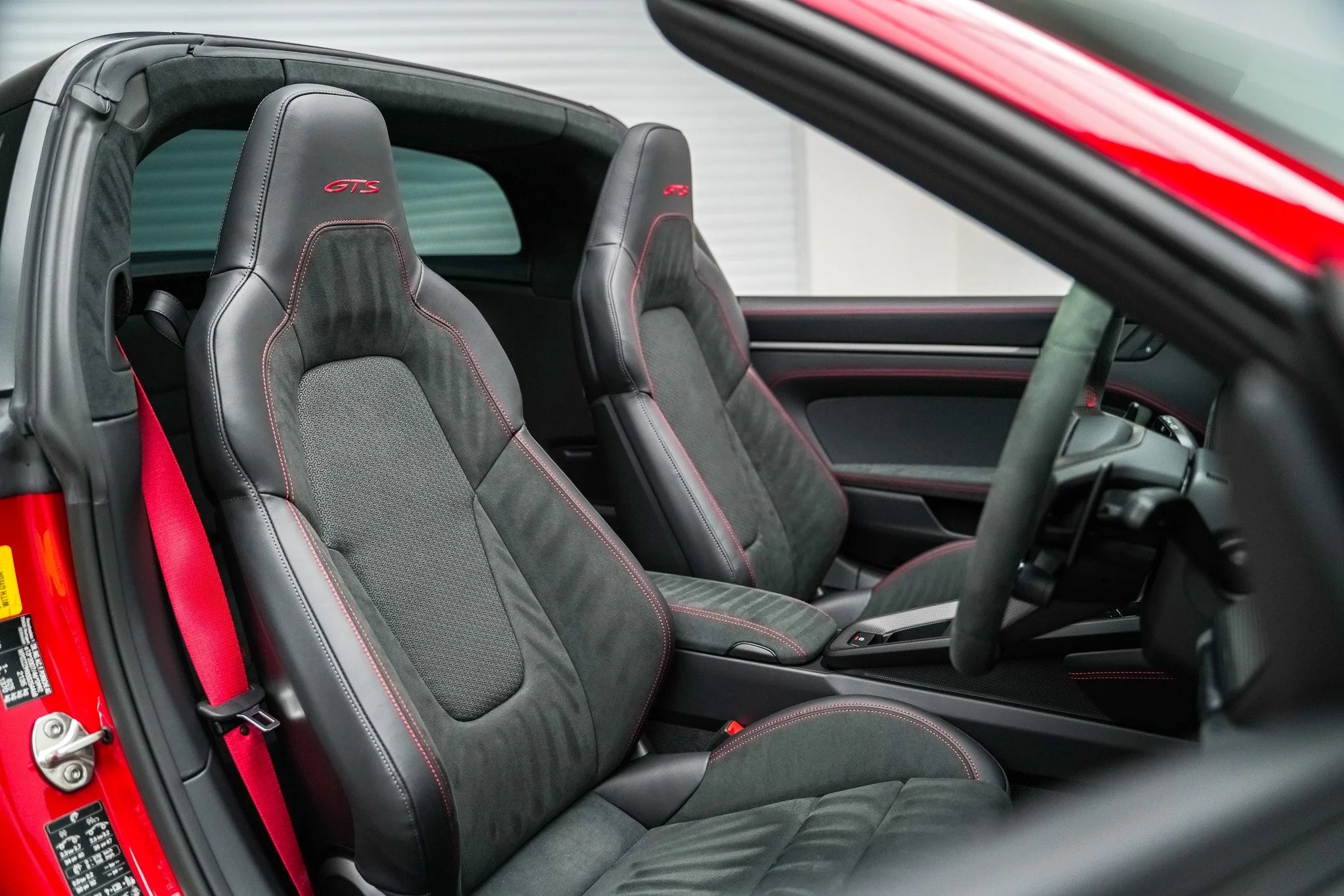 2025 Porsche 992 Targa 4 GTS