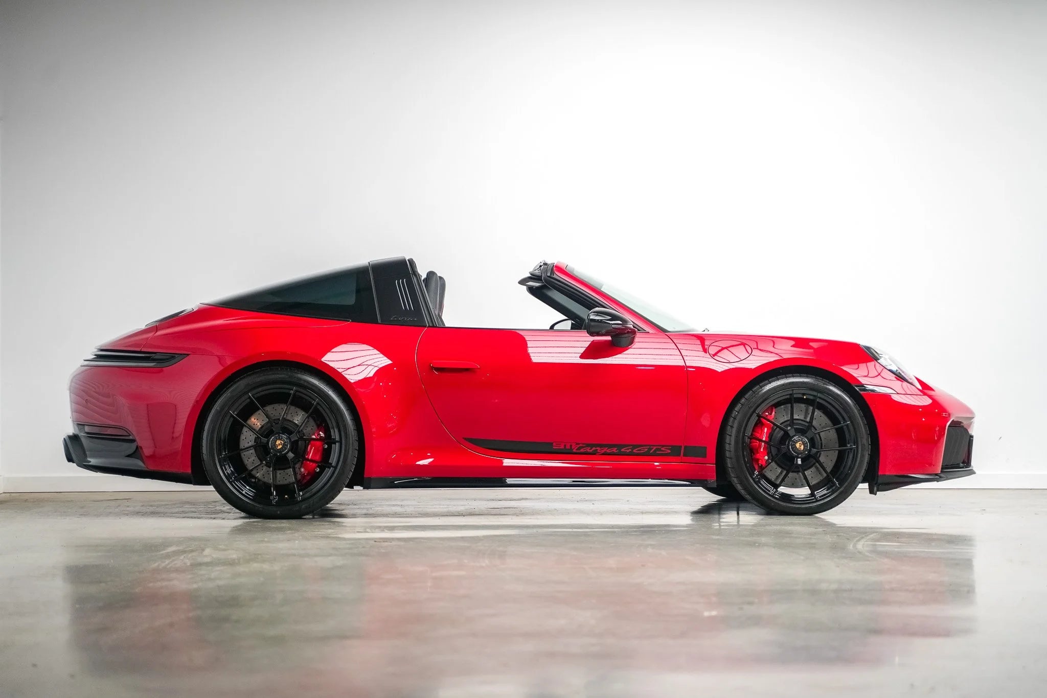2025 Porsche 992 Targa 4 GTS