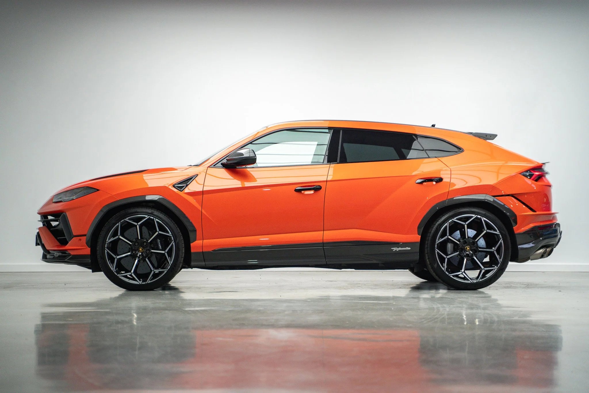 2023 Lamborghini Urus Performanté