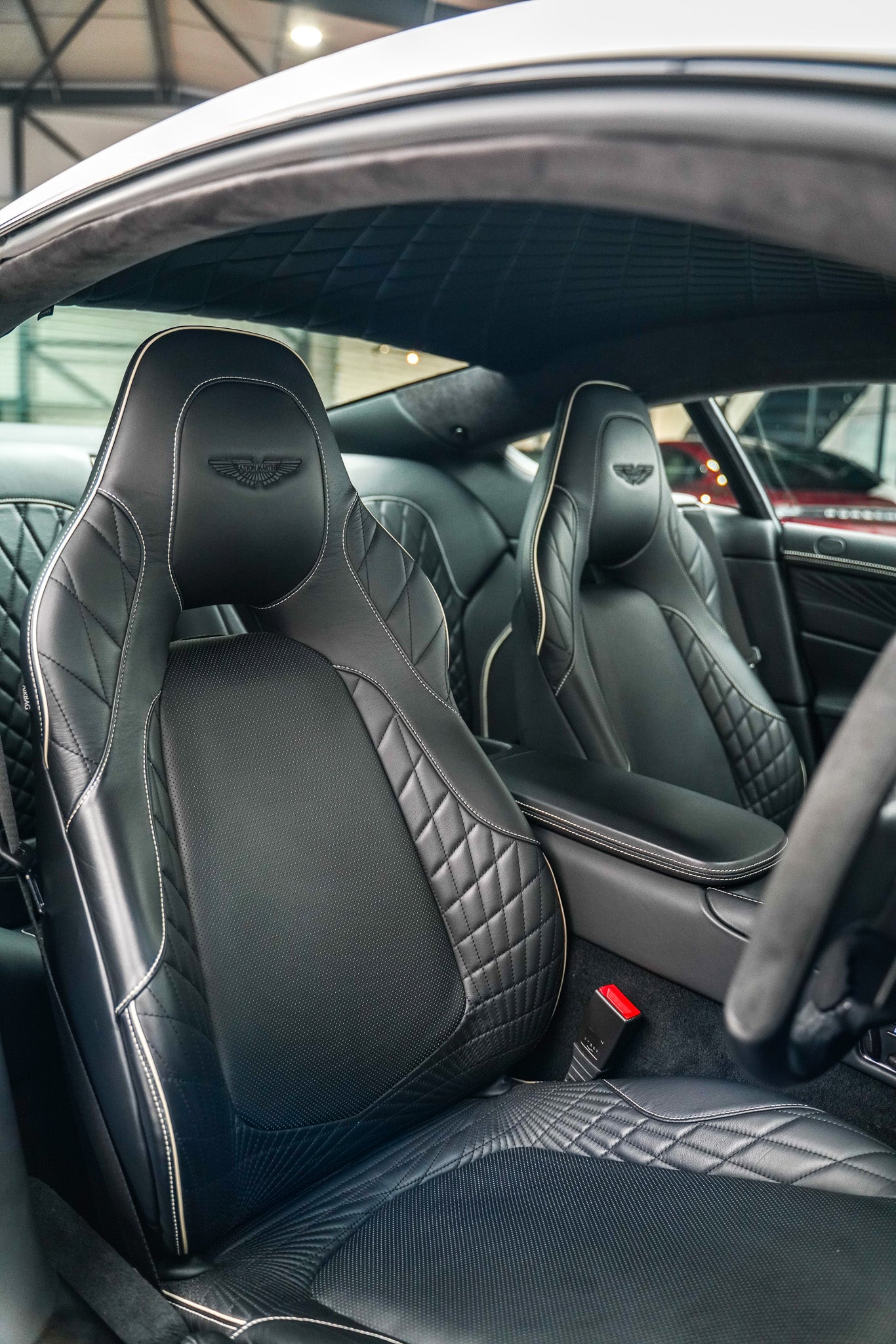 2018 Aston Martin V12 Vanquish S