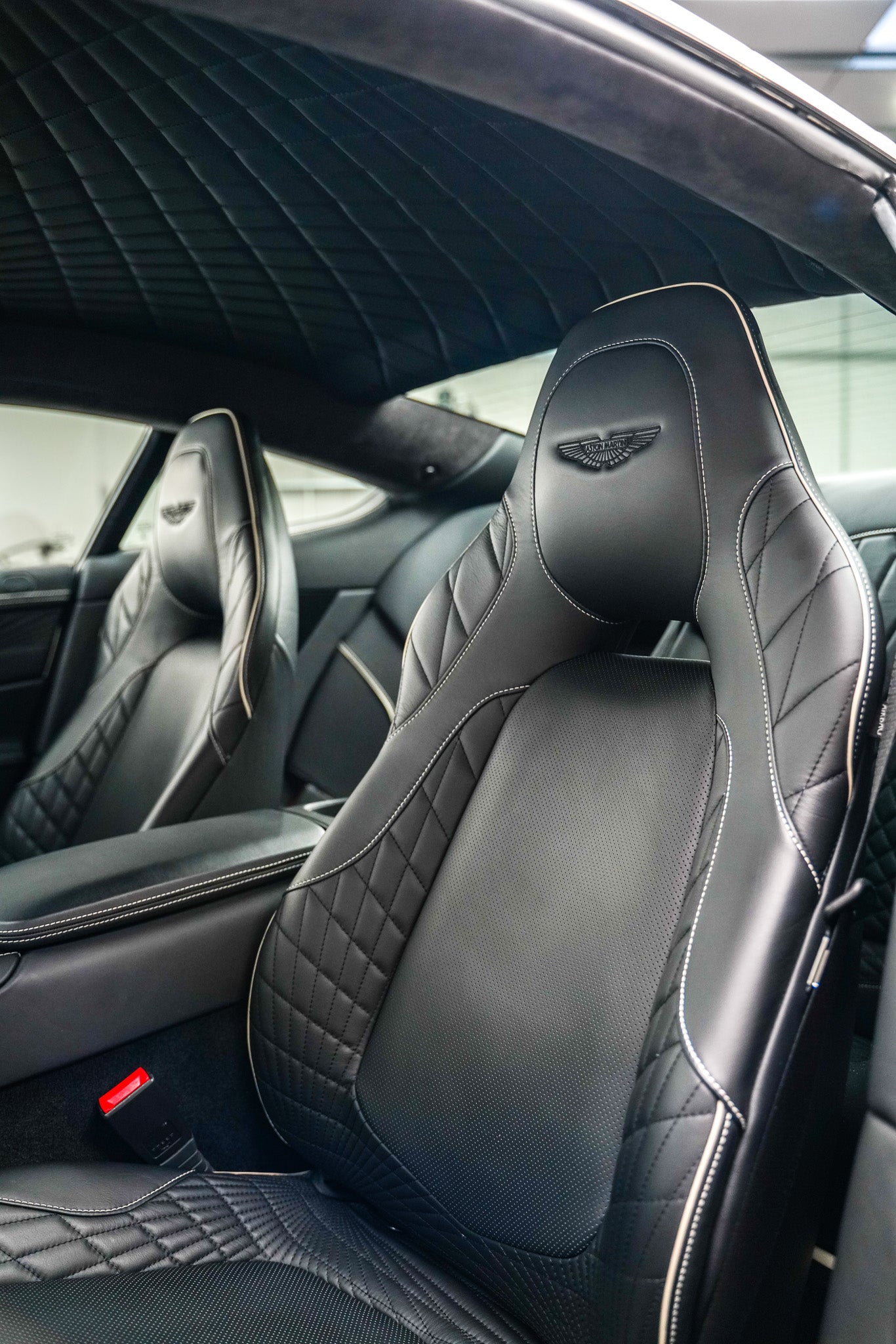2018 Aston Martin V12 Vanquish S