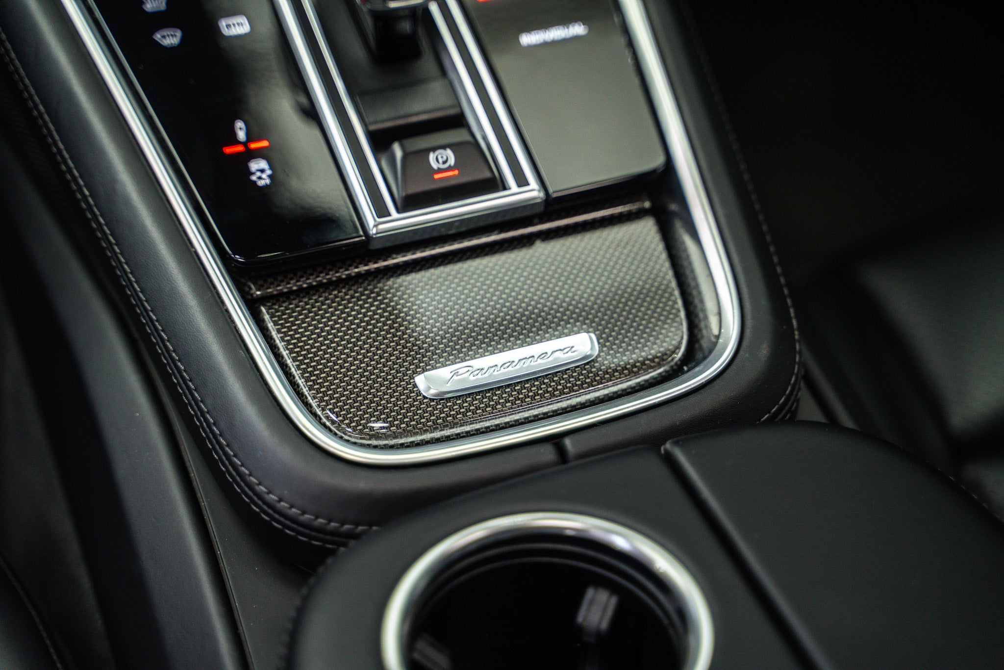2018 Porsche Panamera Turbo S E-Hybrid