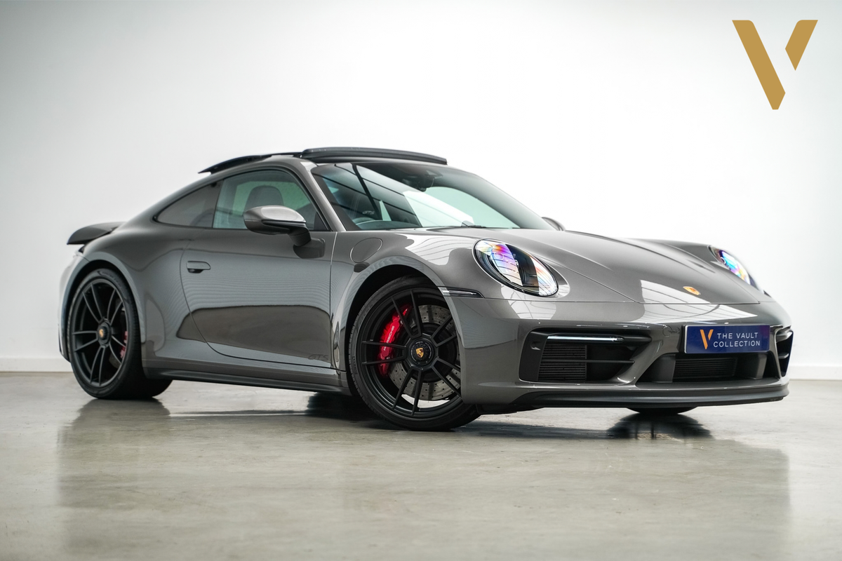 2023 Porsche 992 Carrera 4 GTS