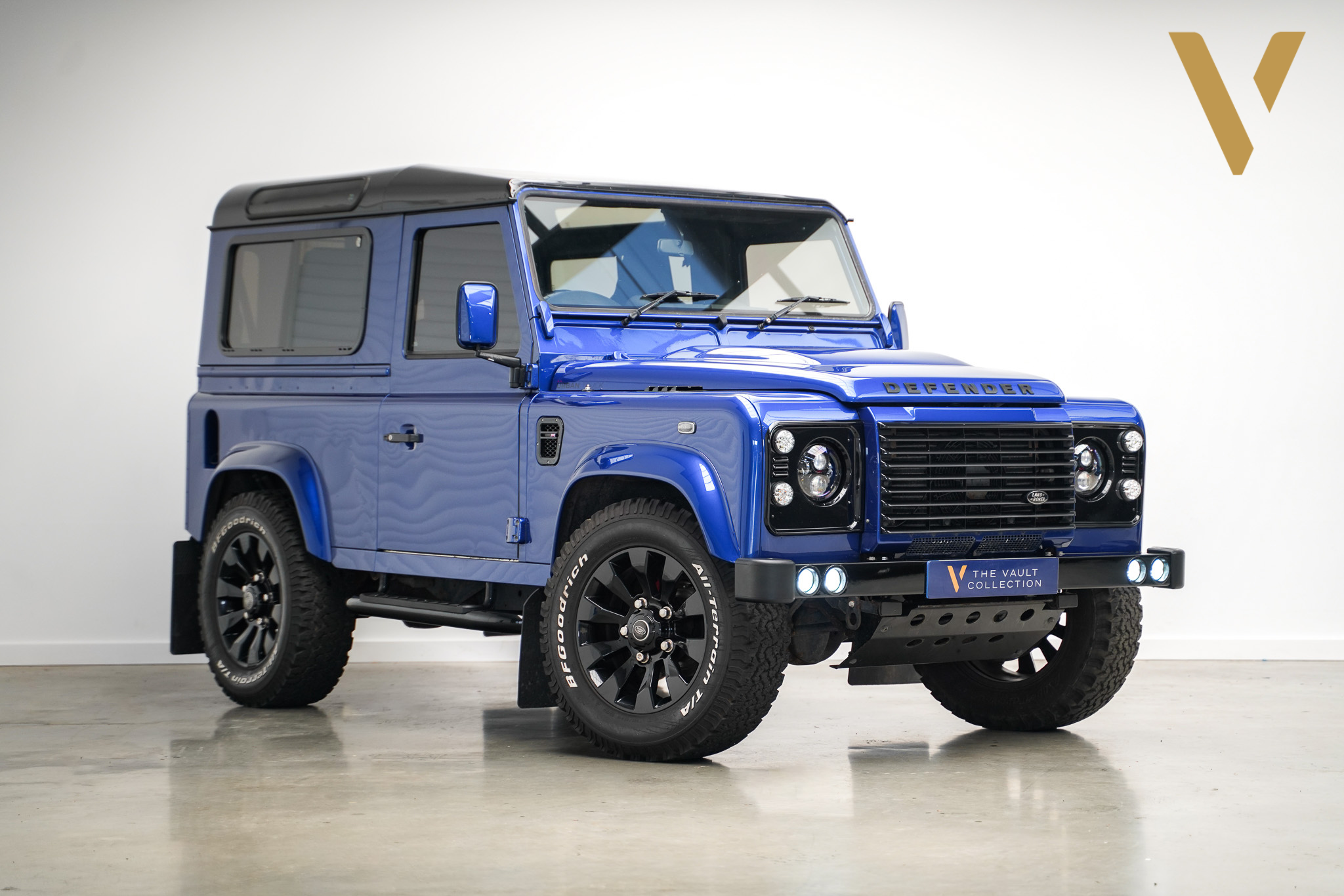 2015 "Urban Truck" Land Rover Defender 90 2.2 TDCi XS