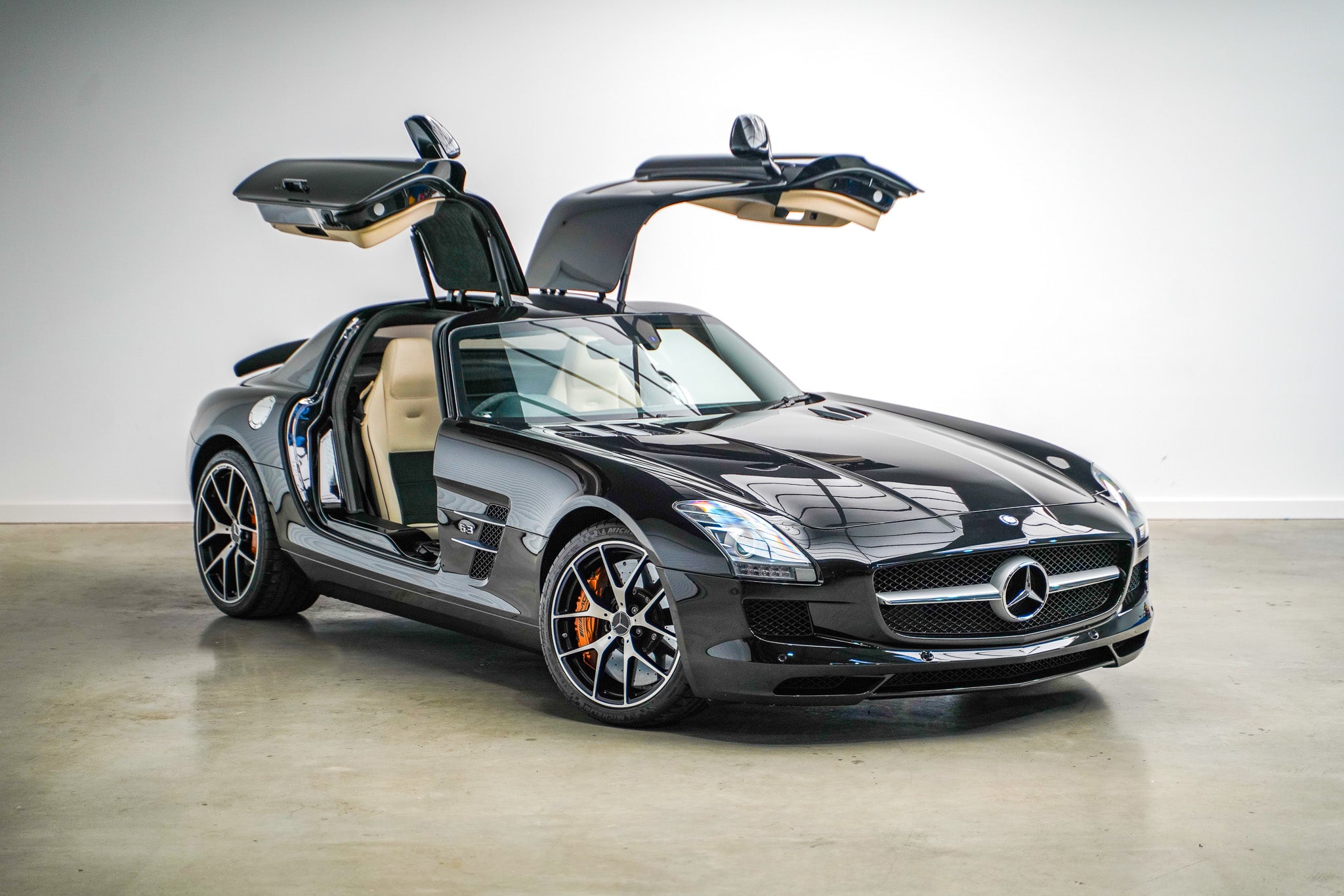 2010 Mercedes SLS AMG Gullwing