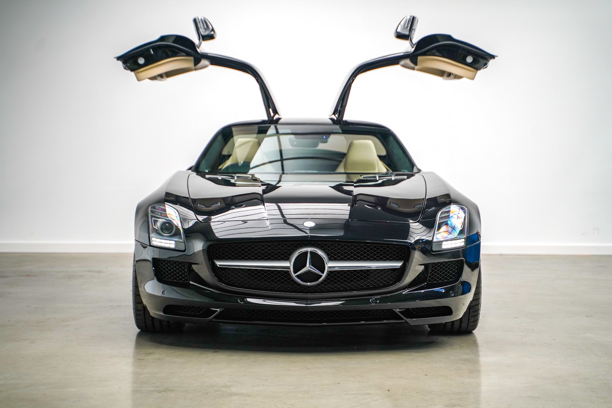 2010 Mercedes SLS AMG Gullwing
