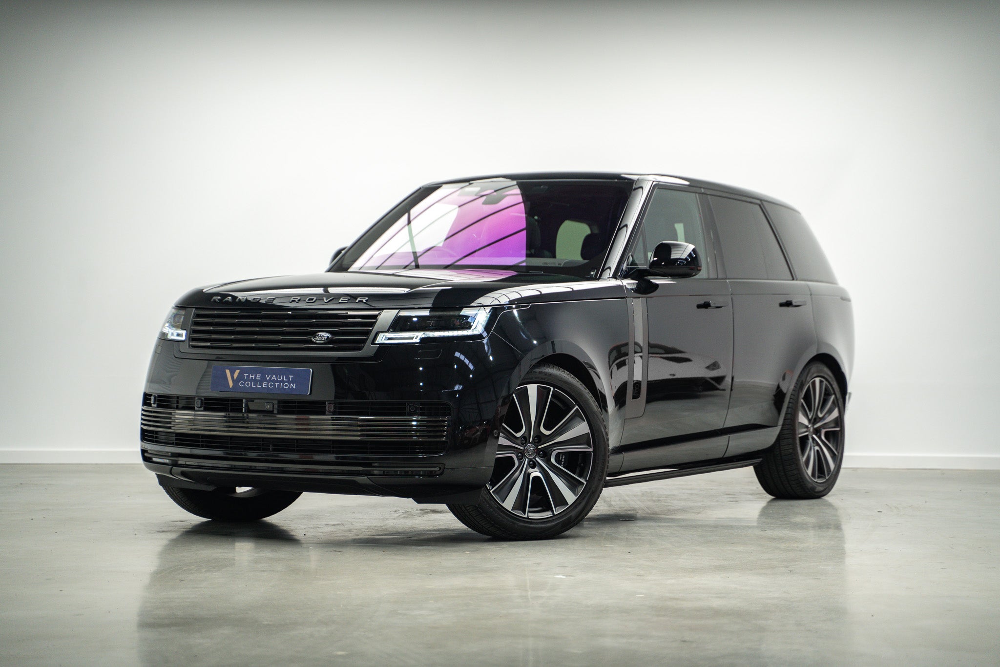 2023 Range Rover P530 SV