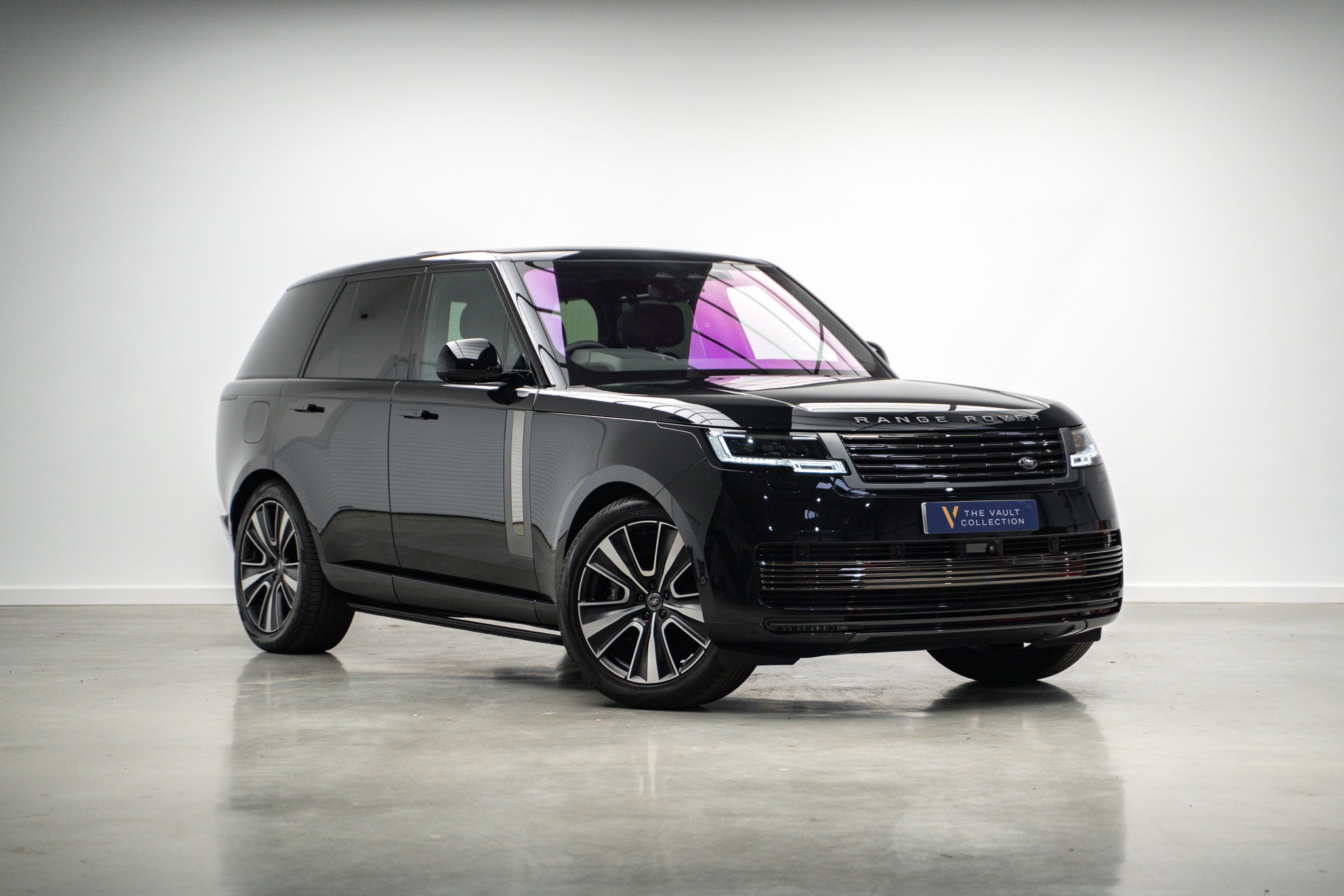 2023 Range Rover P530 SV