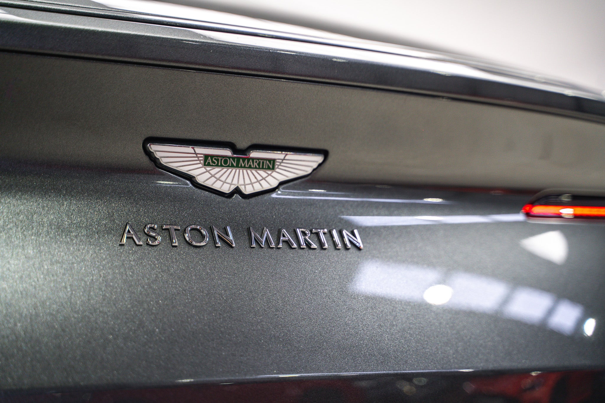 2020 Aston Martin DB11 AMR V12