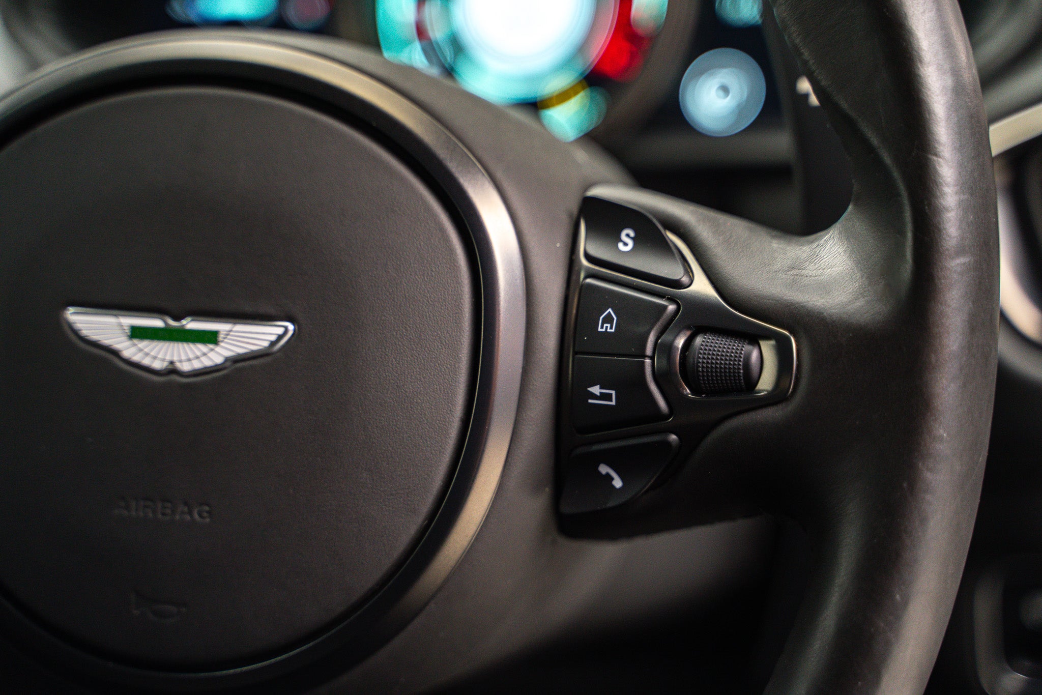 2020 Aston Martin DB11 AMR V12