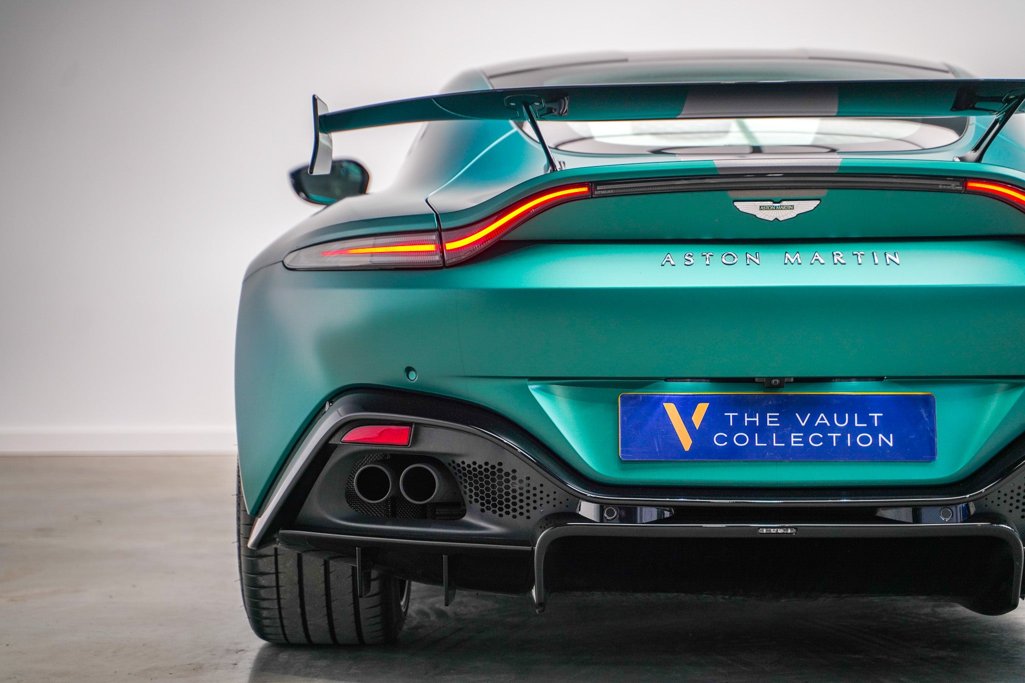 2021 Aston Martin V8 Vantage F1 Edition