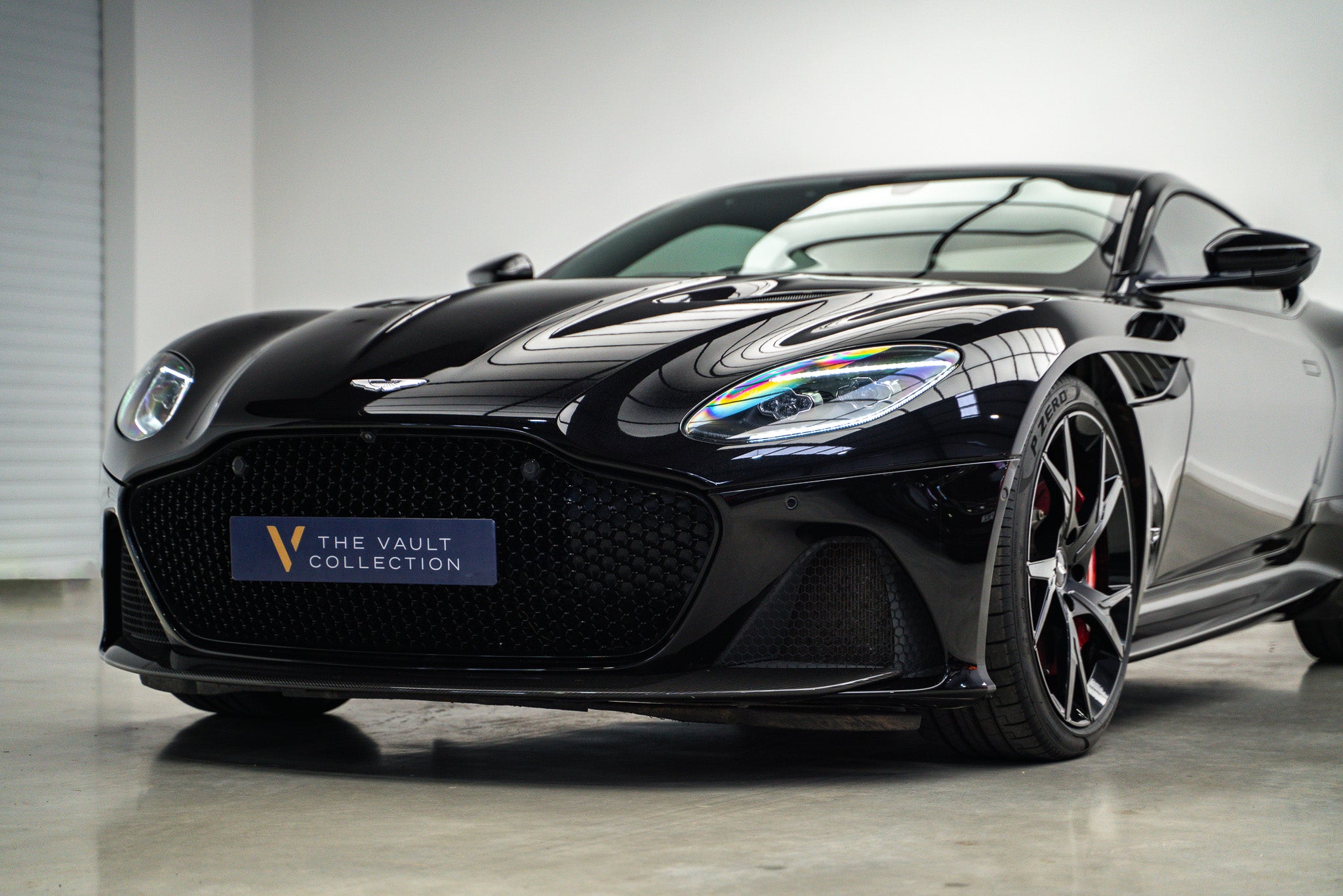 2019 Aston Martin DBS Superleggera V12