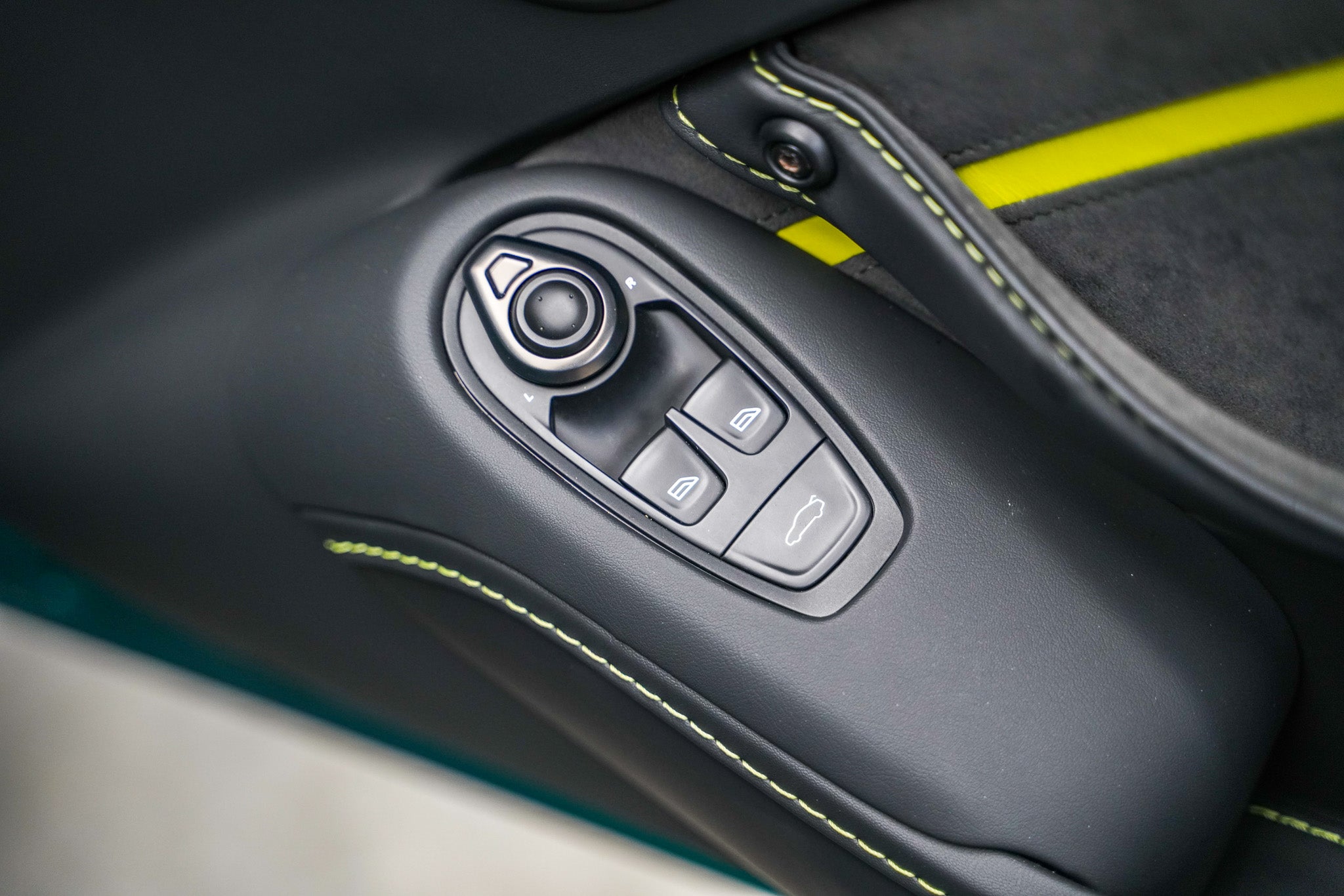 2021 Aston Martin V8 Vantage F1 Edition
